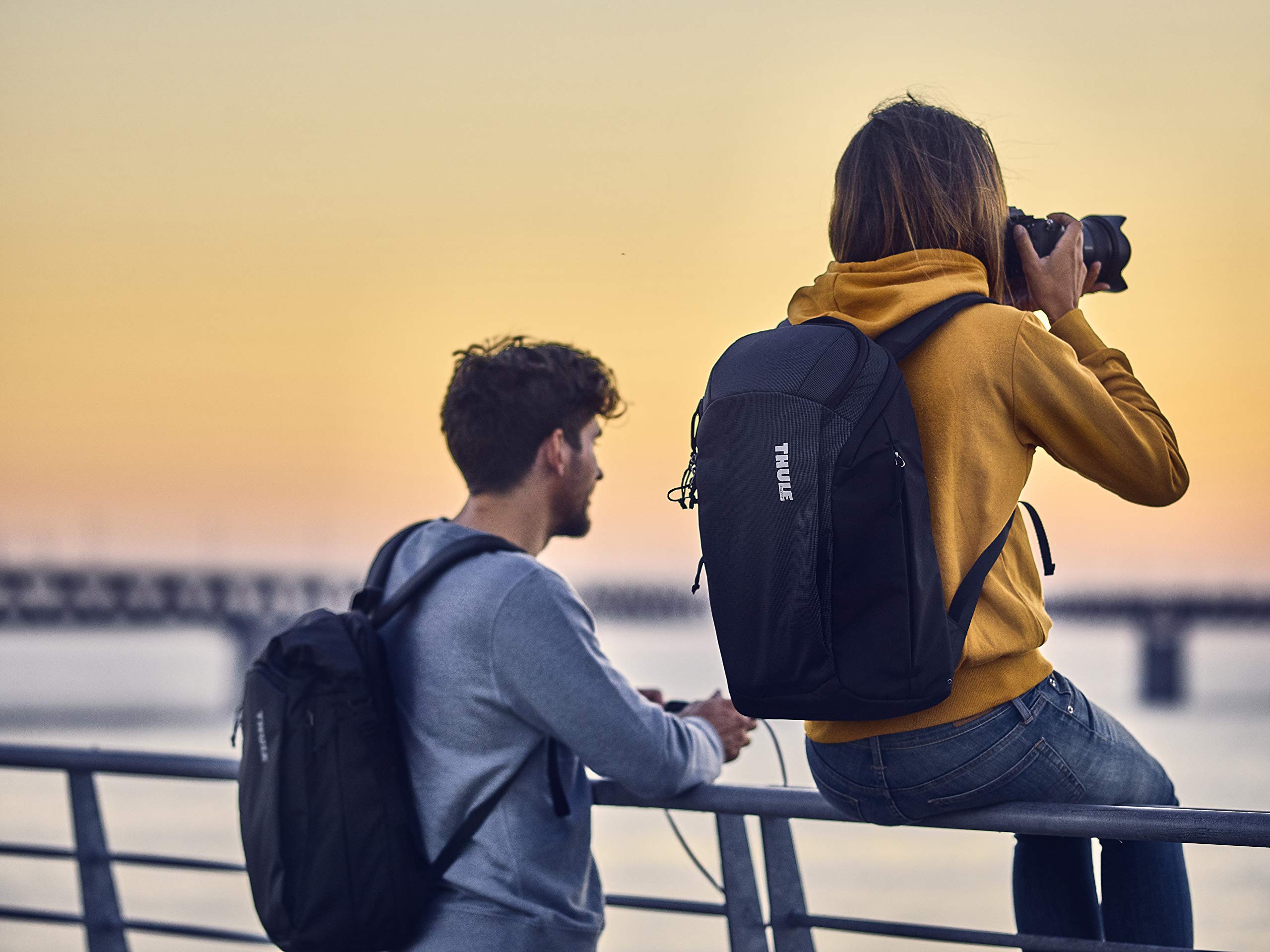 thule camera bag