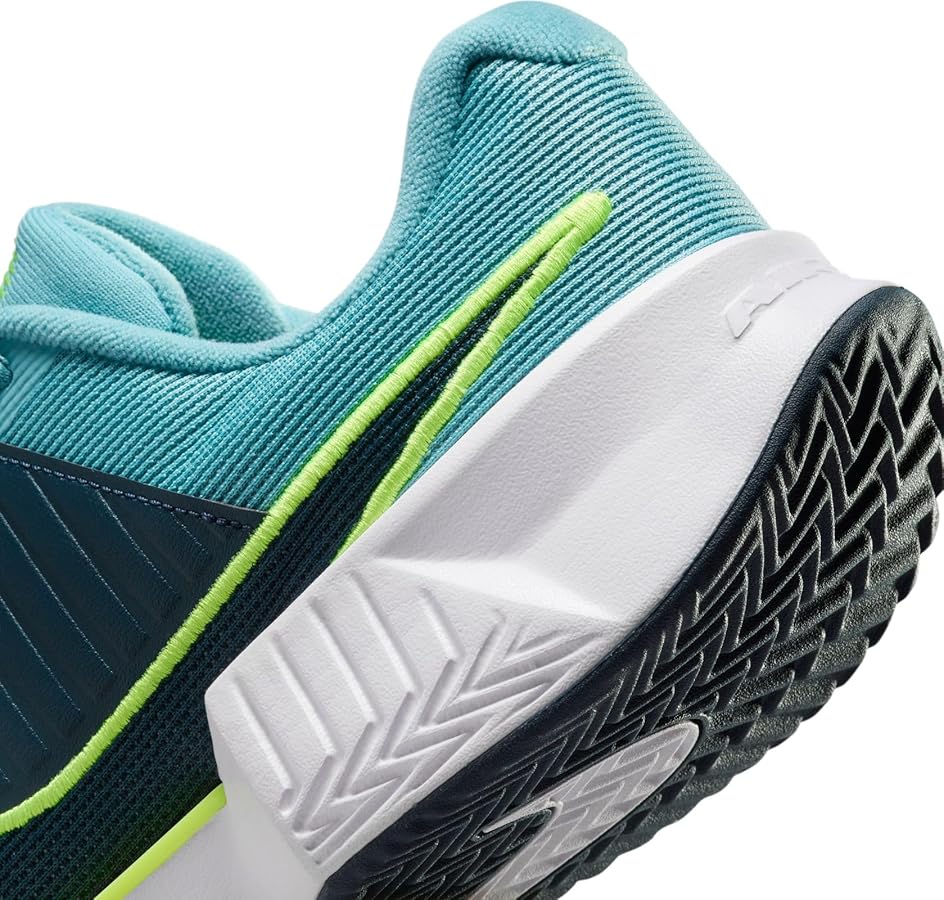 Amazon.com | Nike Zoom GP Challenge Pro Men's Clay Court
