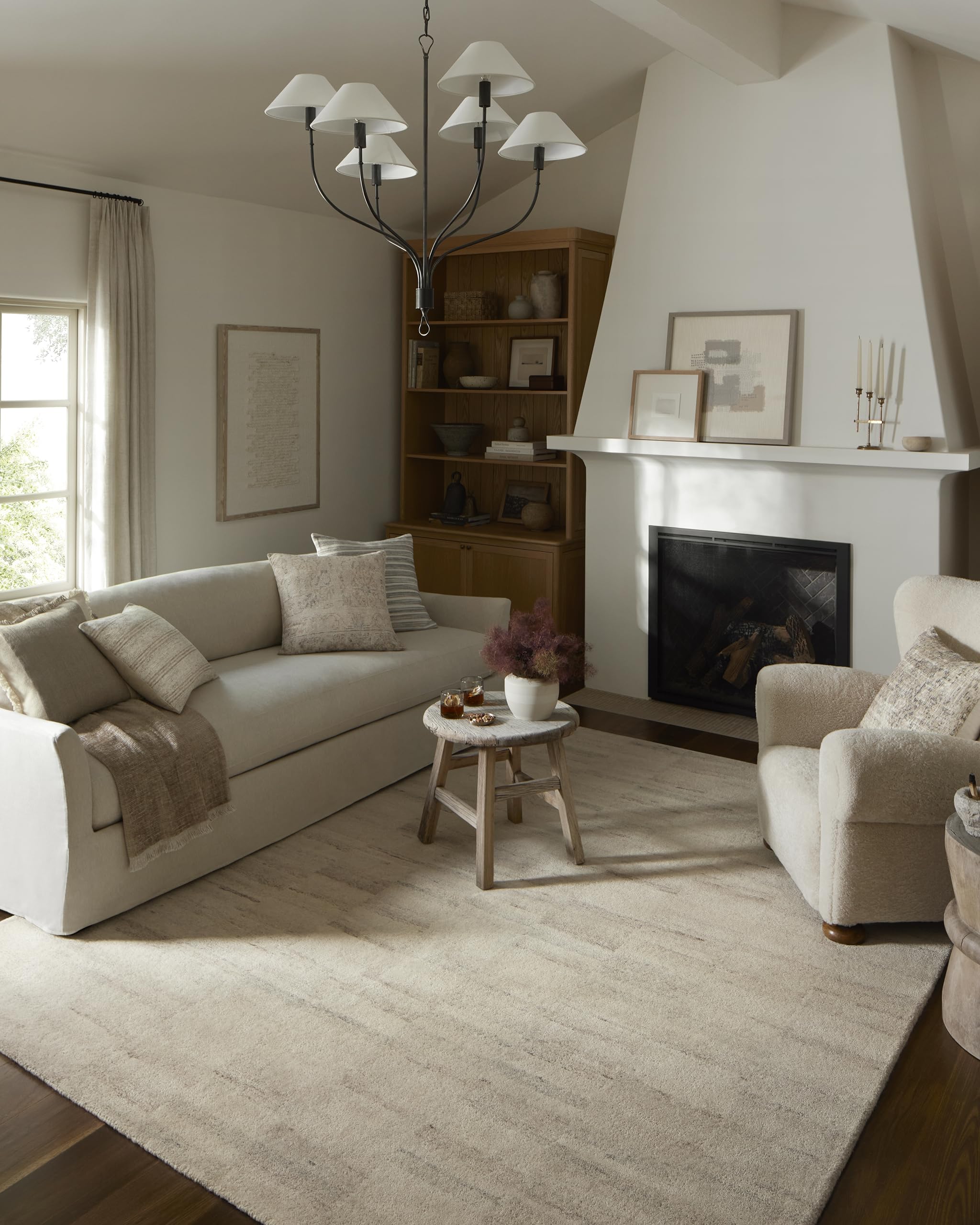 Loloi Celestia Pillow, Natural/Blue