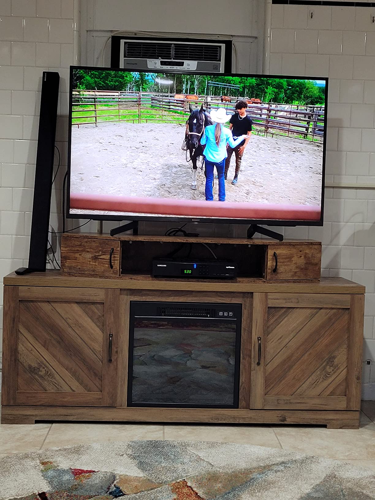 15/mo Finance FITUEYES Floating TV Stand Wall Mounted TV Shelf