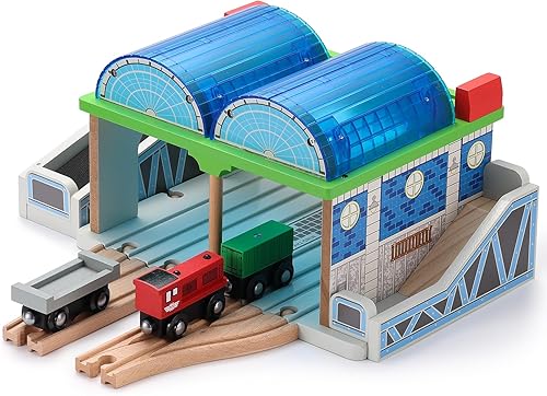 Miniatura 7 de Pista de tren de madera SainSmart Jr. con casa de locomotoras - Juguete ferroviario para niños pequeños, pistas de doble cara compatibles con todas