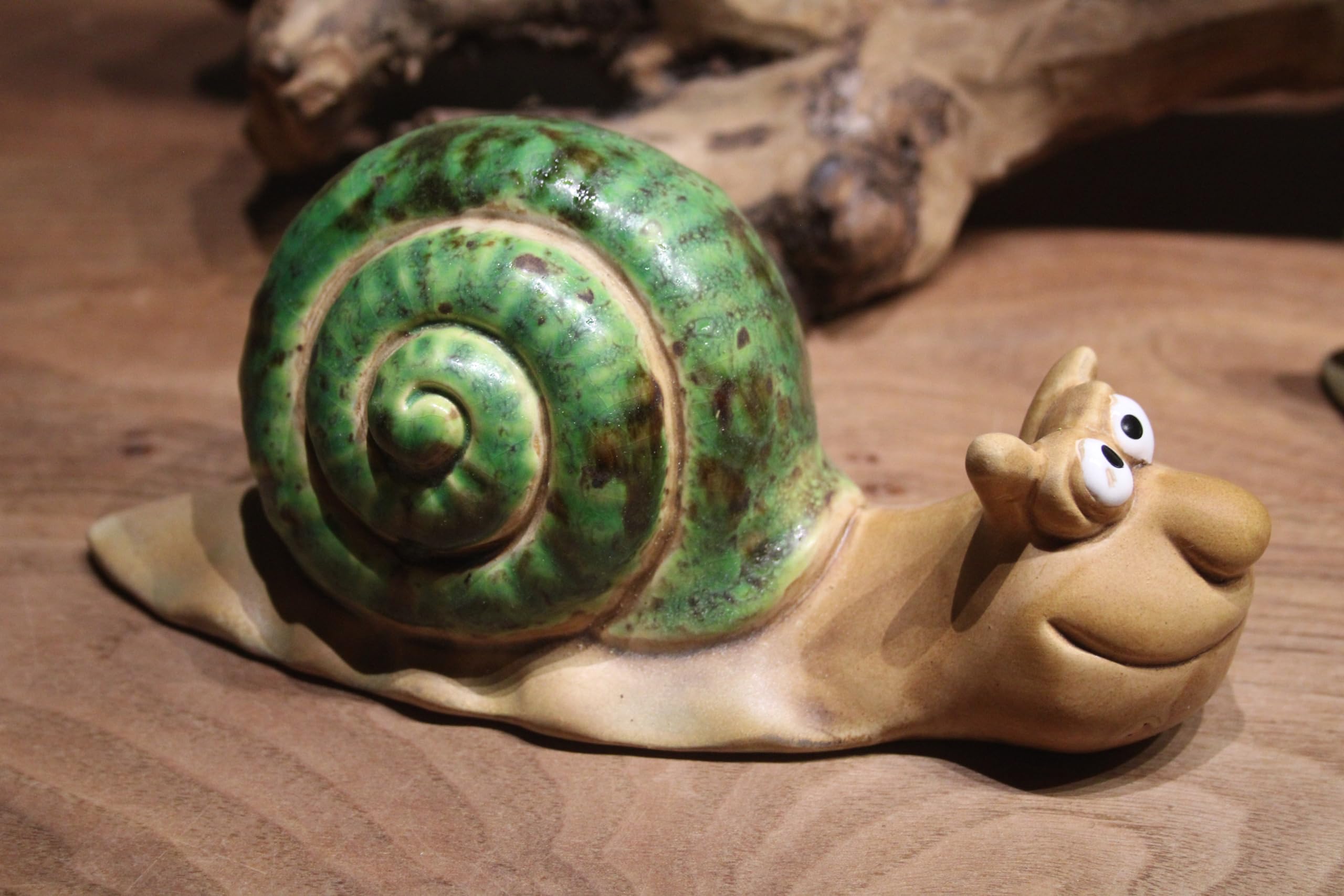Holzwurm Set di 2 lumache grandi in ceramica con casetta verde, L 19 cm, H 8 cm