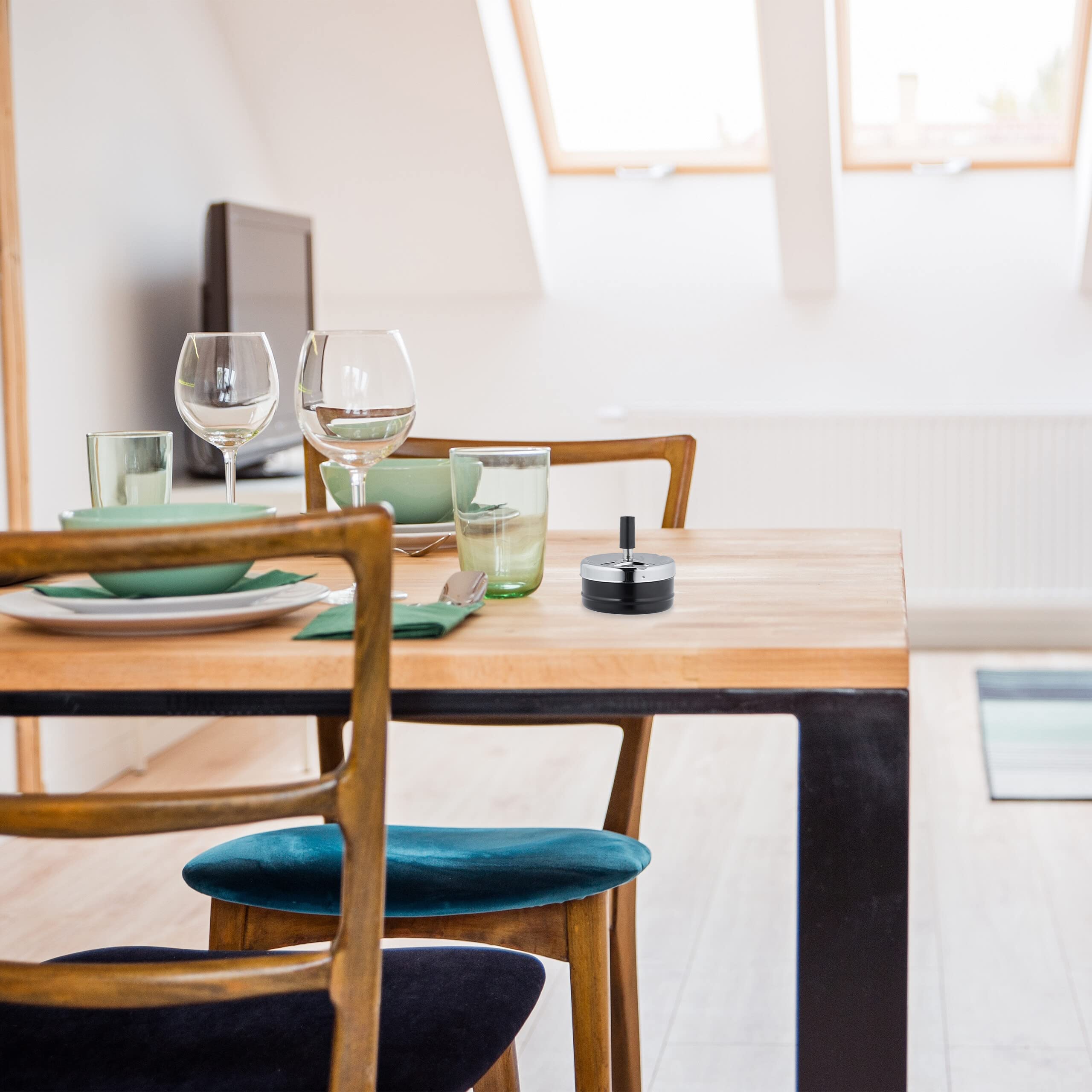 Cendrier Design Avec Couvercle Poussoir – Fini Les Cendres Qui Volent !