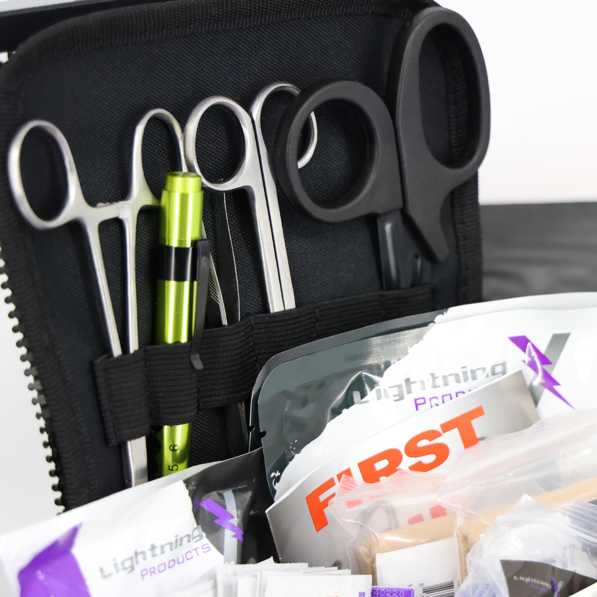 Lightning X Value Compact Medic First Responder EMS/EMT Stocked Trauma Bag w/Standard Fill Kit B - BLACK