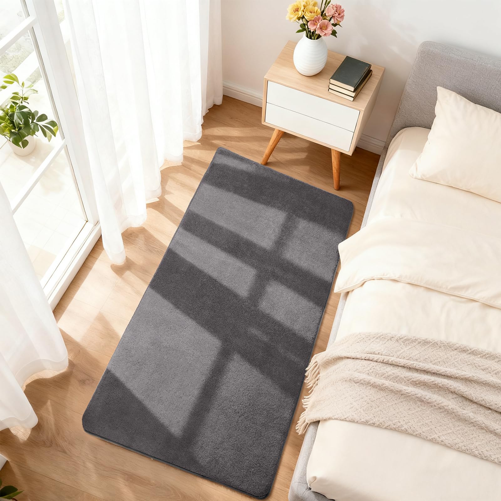 Novalife Teppich Läufer Flauschiger Kurzflor, Wohnzimmerteppich Einfarbiges Flur Modern Weich Teppiche für Bettvorleger Matte/Deko/Schlafzimmer/Kinderzimmer, 80x150cm, Dunkelgrau