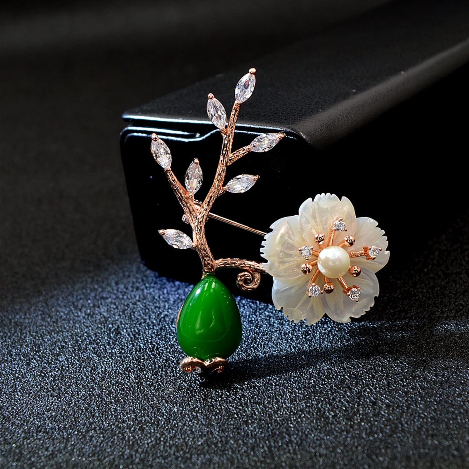 Frauen Brosche Pins Zirkonia Muschel Blume Stein Vase Broschen für Frauen Elegante Hochzeit Pin Brosche Pflanze Modeschmuck 2 Farben Modebroschen (Metallfarbe: Gelb)