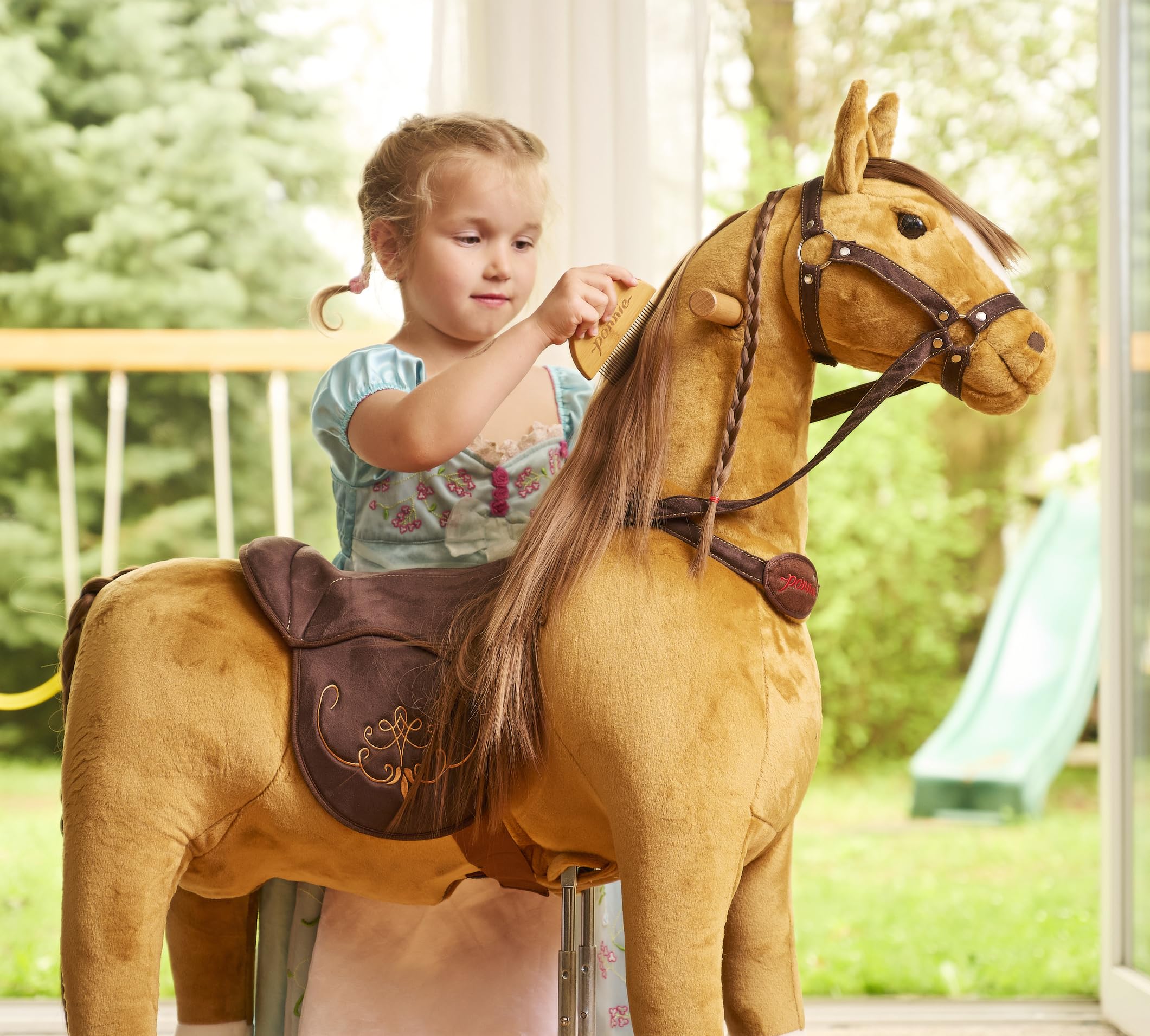 Nosidełko dla dzieci, fantazyjny koń na rolce, M (5-12 lat), mechaniczny pluszowy koń do jazdy, nosidełko dla dzieci ze zdejmowanym siodłem, z kołnierzem, grzywą i ogonem do stylizacji