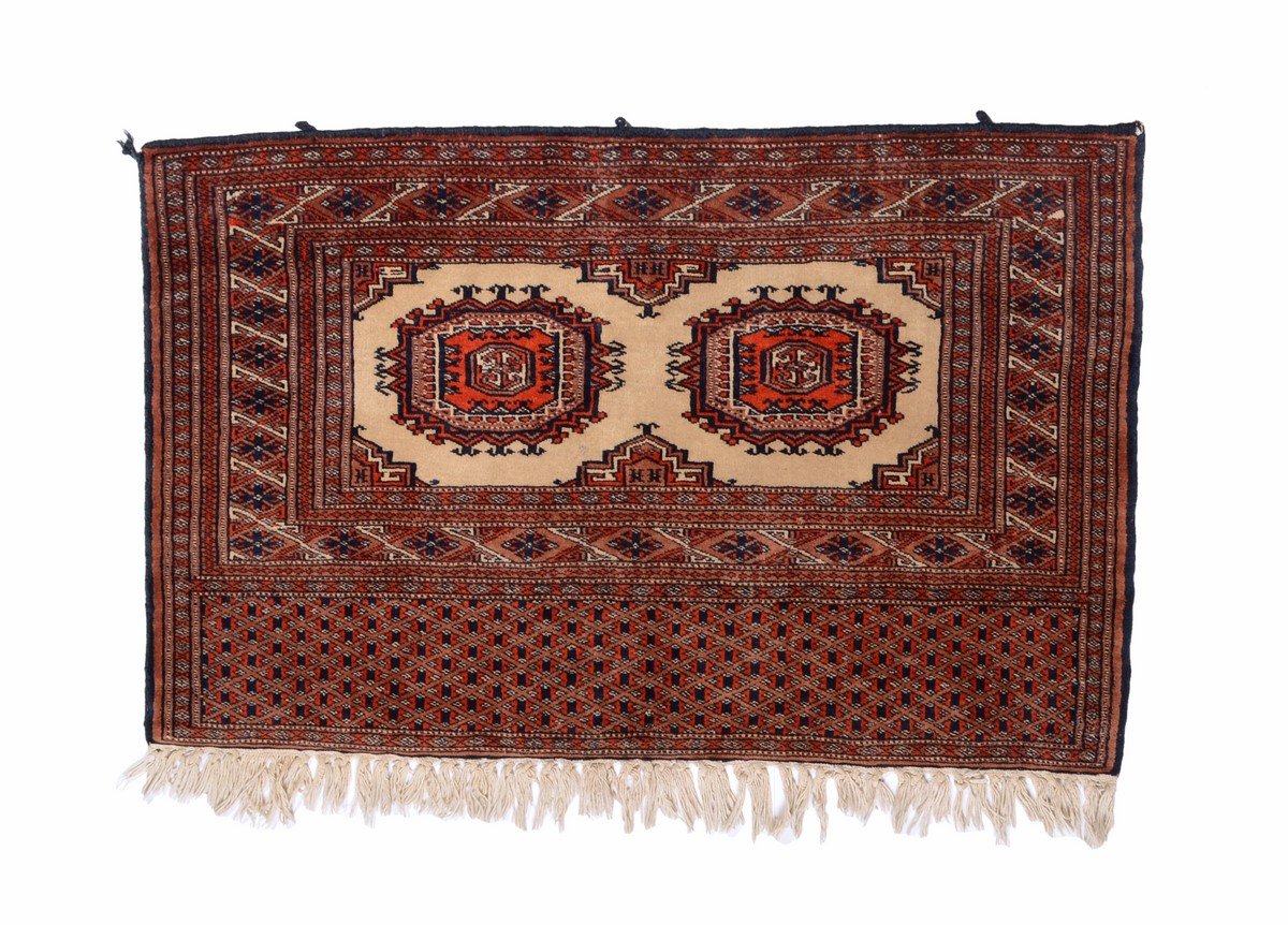 Tapis Pakistan Buchara 2ply en laine idéal pour créer un coin lecture cosy