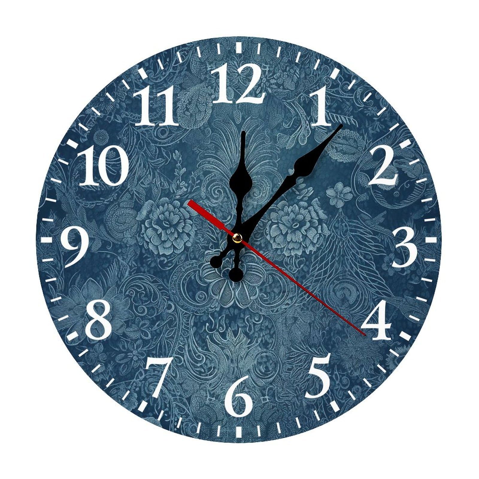 Horloge murale bleue en dentelle florale pour sublimer la décoration de votre cuisine