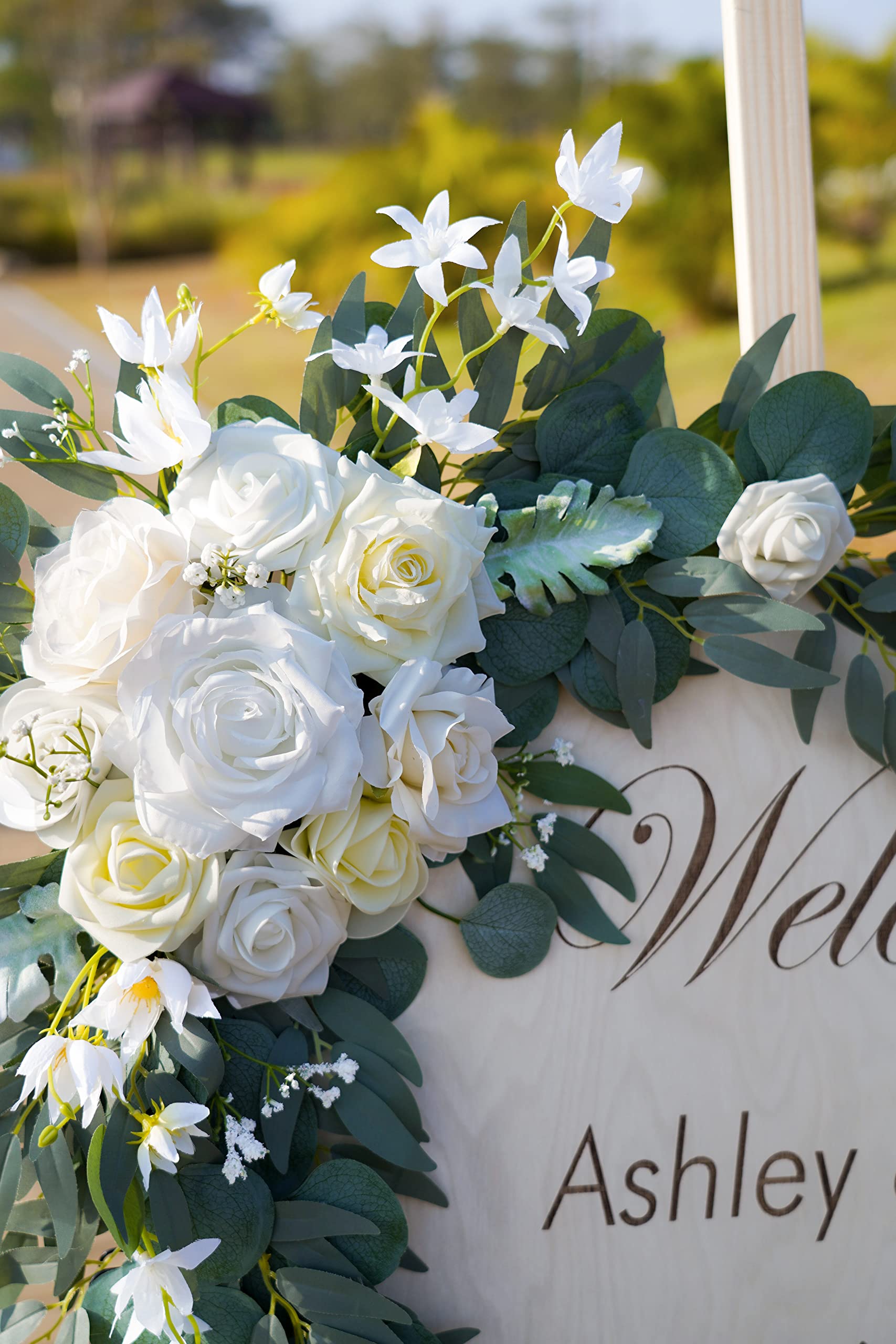 PONATIA Hochzeitsbogen Blumen (2 Stück), künstliche weiße Hochzeitsblumen für Hochzeit Willkommensschilder Dekorationen und Bogenblumen für Hochzeitszeremonie Empfang (Weiß & Elfenbein)
