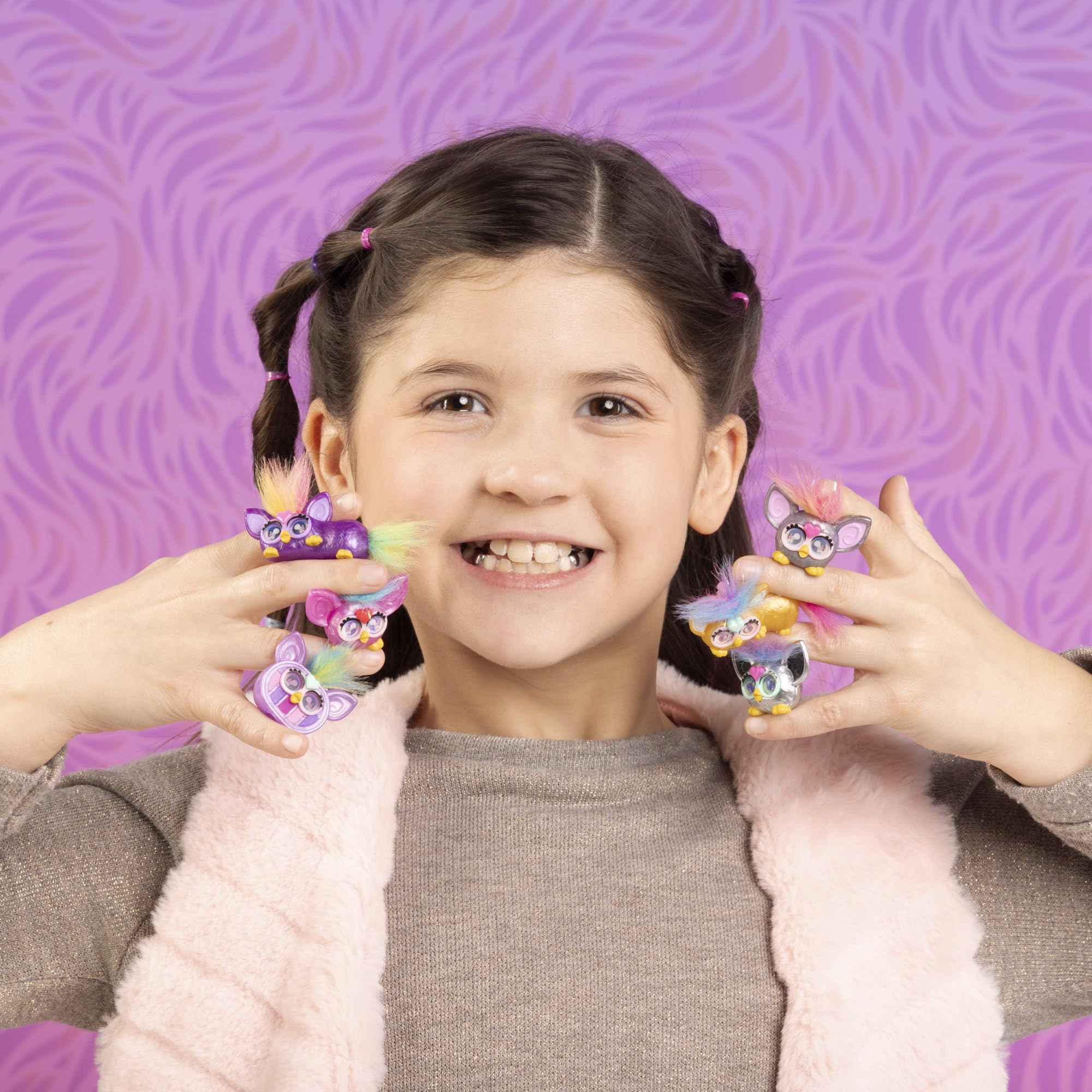 Wielopak 12 miniaturowych figurek-niespodzianek Furby z motywami mody, zabawki kolekcjonerskie o wysokości 2,54 cm dla dzieci w wieku od 5 lat, seria 2