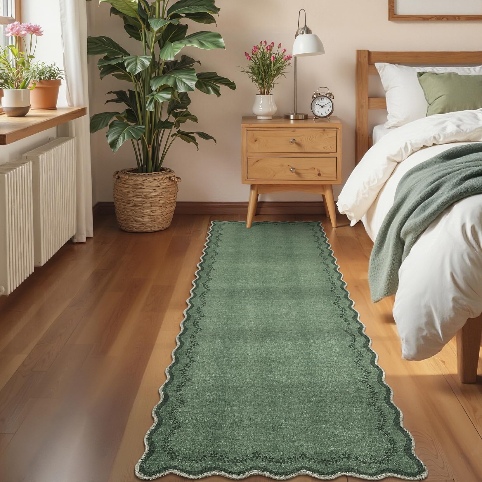 GarveeHome 2.6x10 Scalloped Washable Runner Rug for Kitchen, Soft Dark Green Long Hallway Runner Non Slip Entryway Rug Farmhouse Thin Laundry Mat