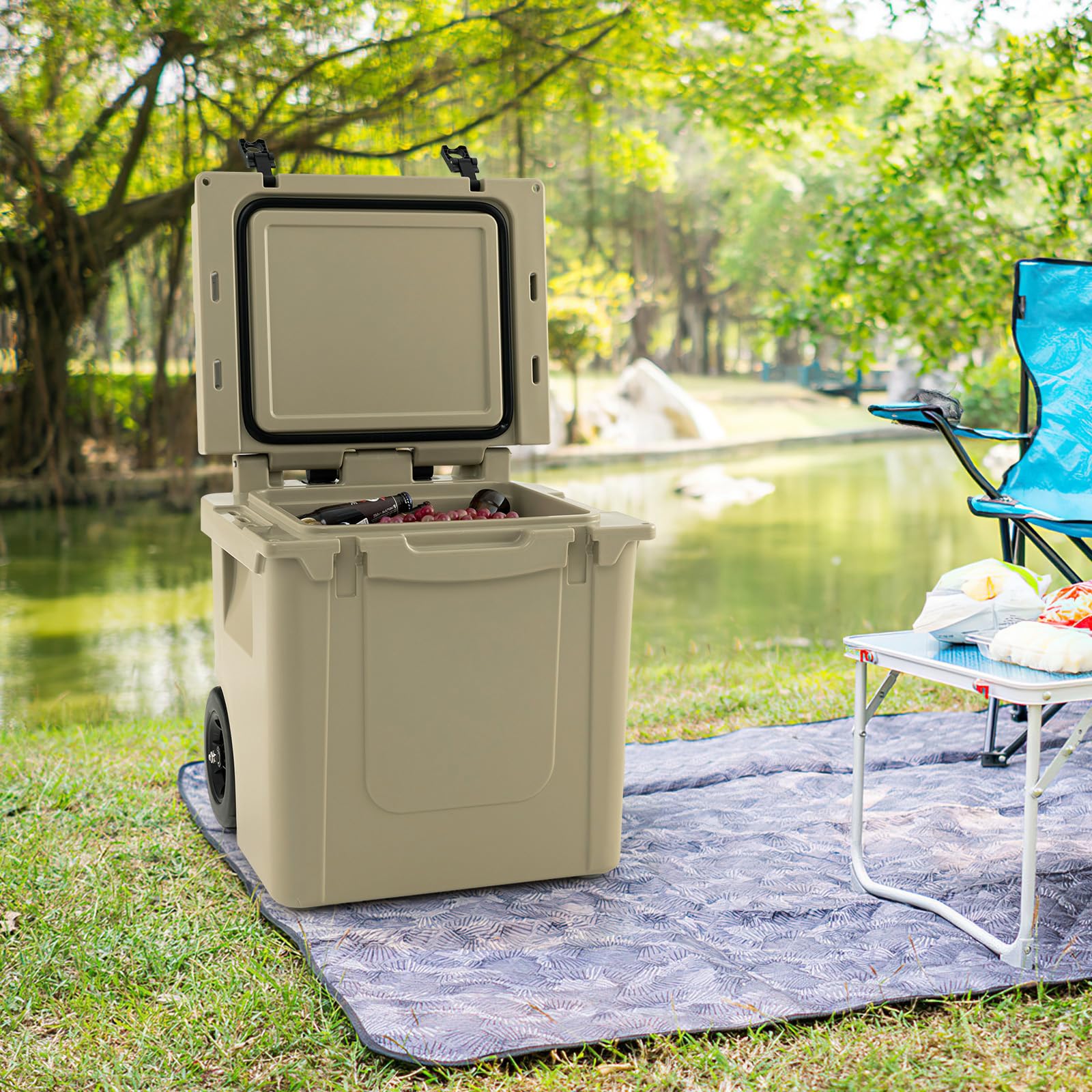 GYMAX Glacière Portable à roulettes 43 L, Boîte Isotherme avec Roues & Poignée Réglable en 3 Positions & Verrouillage & Trou de Drainage, pour Camping/Pêche/Voyage/Pique-Nique