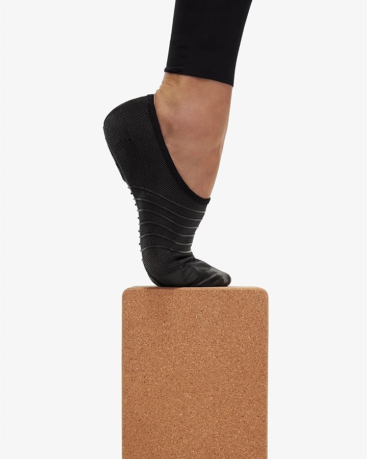 Amazon.com | Bloch Women's S2240 Black Flex Studio Fitness Shoe