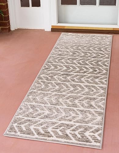 Rugs.com Sabrina Soto Outdoor Collection Alfombra – 2 x 6 pies alfombra de tejido plano de pasillo beige perfecta para pasillos y entradas