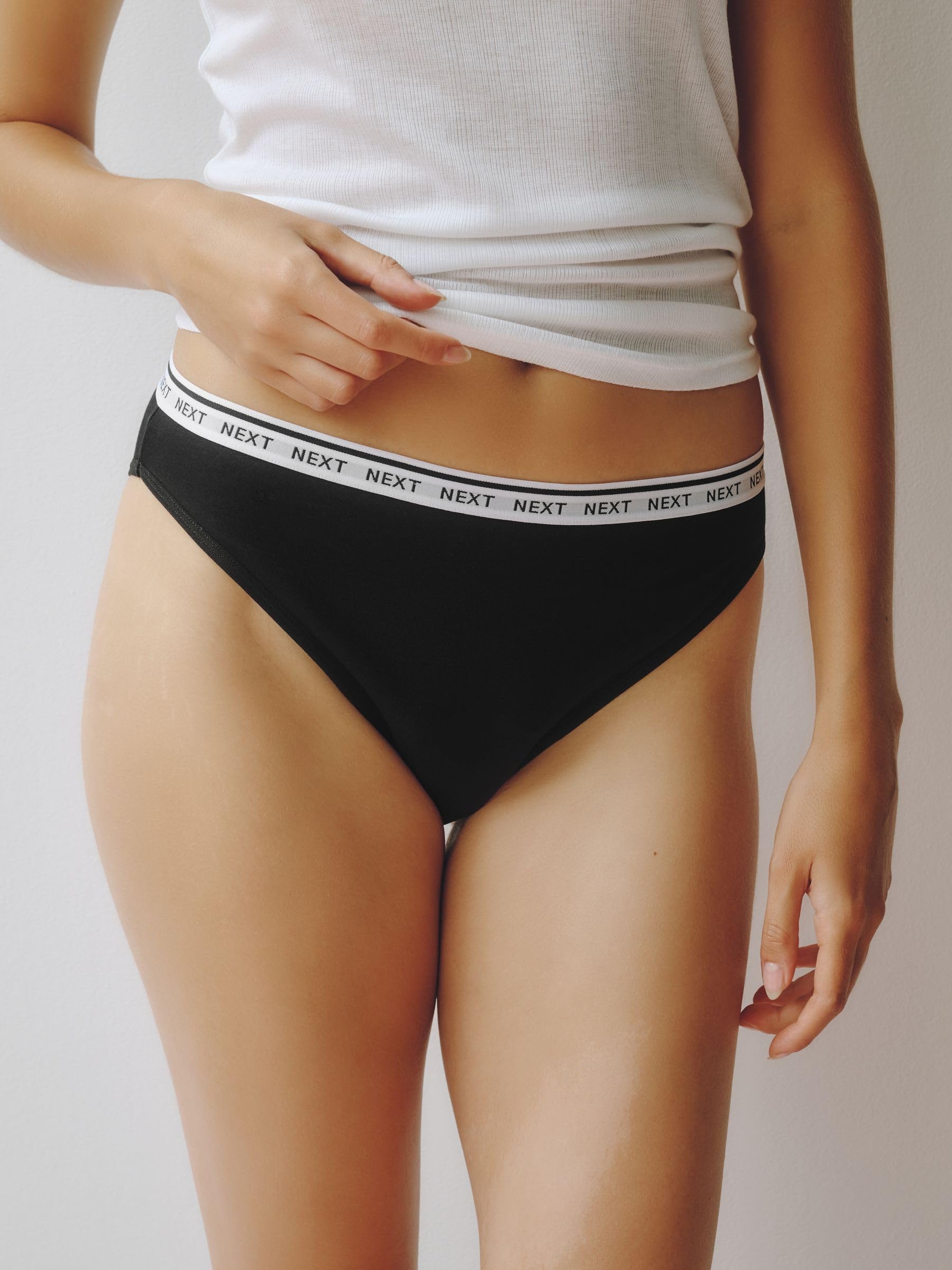 NEXT Mujeres Pack de 2 Braguitas menstruales para Flujo abundante de Pernera Alta Negro 44