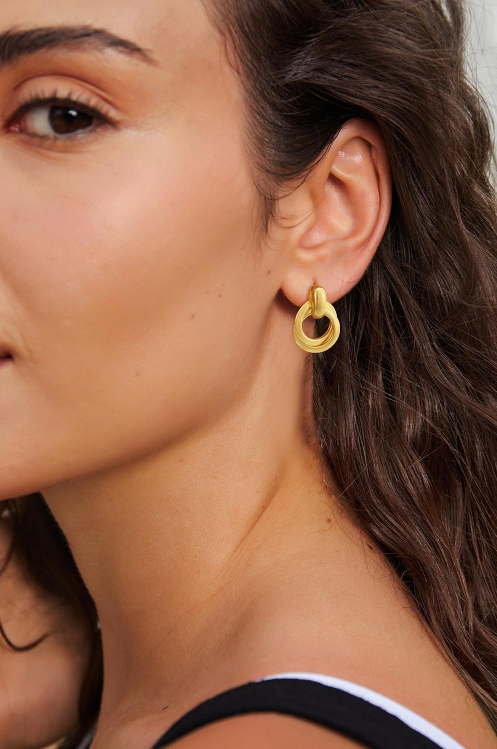 Chunky Gold Knot Earrings for Women Geometric Drop Dangle Earrings Door Knocker Earrings Big Gold Link Earrings Trendy Large Long Twisted Earrings Stud Earrings Jewelry for Women - Image 2