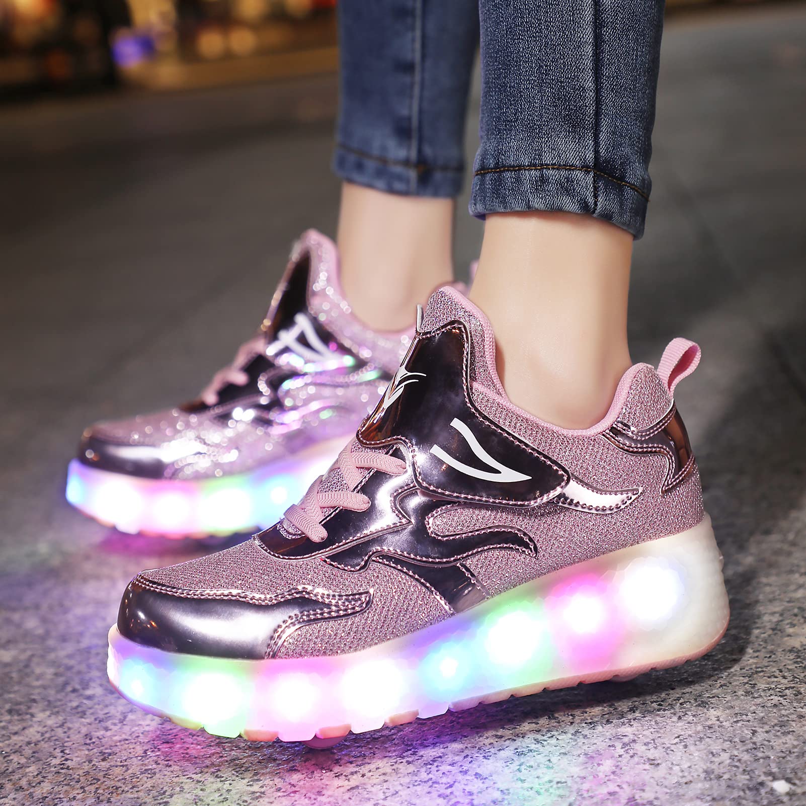Junge Mädchen LED Leuchtend Schuhe mit Doppelt Rollen Ultraleicht Einziehbar Outdoor Sportschuhe 7 Farbe Farbwechsel Blinkschuhe Skateboardschuhe Gymnastik Sneaker Halloween Weihnachten Karneval