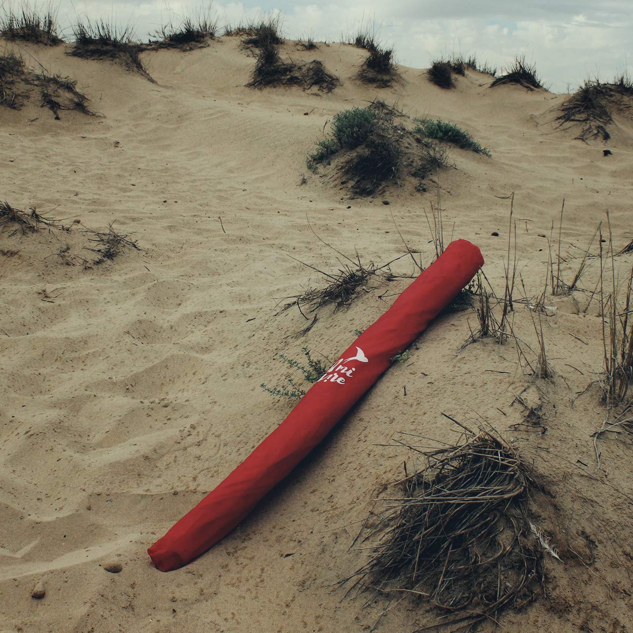 Sombrilla Playa Grande 240 cm Antiviento – Refugio 3 en 1 con Paredes, Ventanas y Bolsillos | Protección UV50+ 97%, Impermeable, 8 Piquetas y 4 Tensores, Bolsa (Rojo)