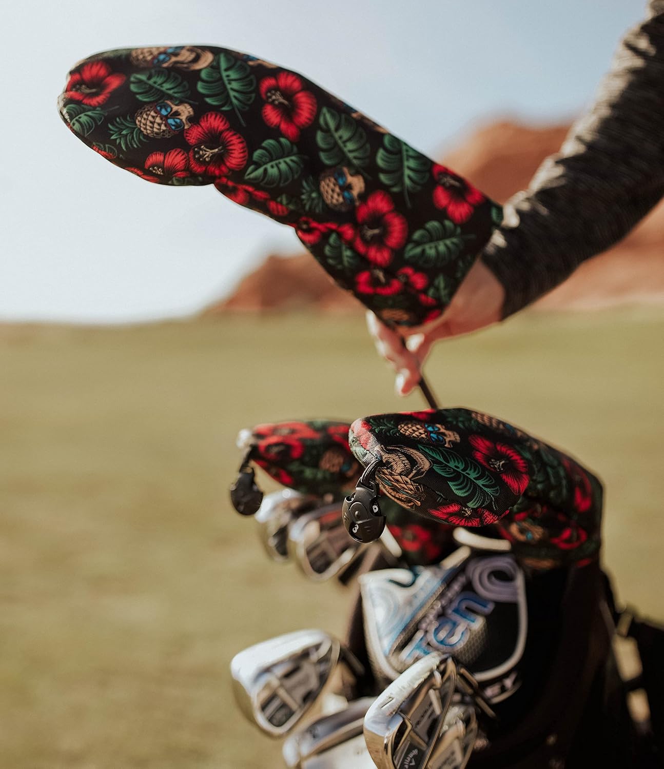 VIXYN Golf Head Covers - 3 Pack Golf Club Covers for Driver, Woods and Hybrid - Driver Headcover to Fit All Golf Clubs (Pineapple Skull) : Sports & Outdoors