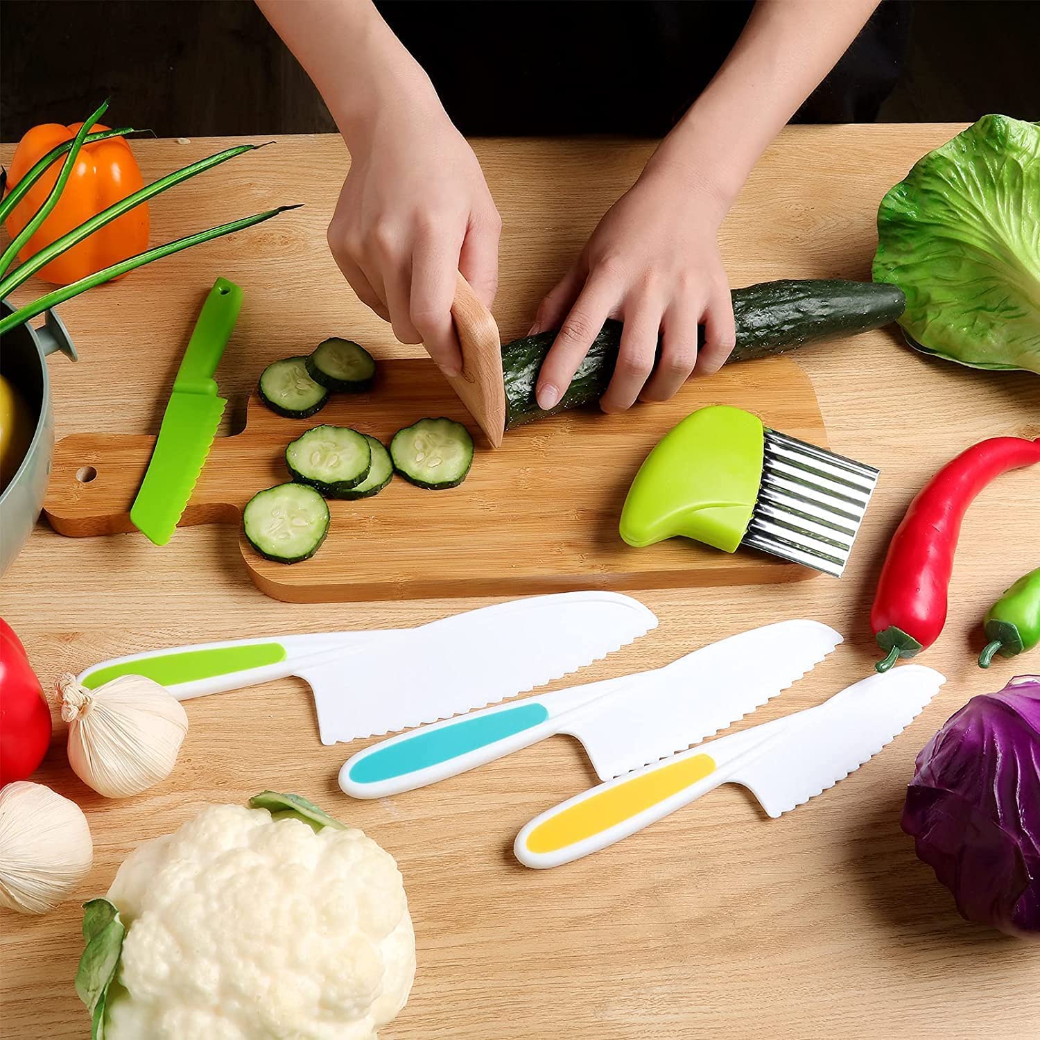 Set Di 8 Coltelli Da Cucina per Bambini, per Tagliare E Cucinare Frutta