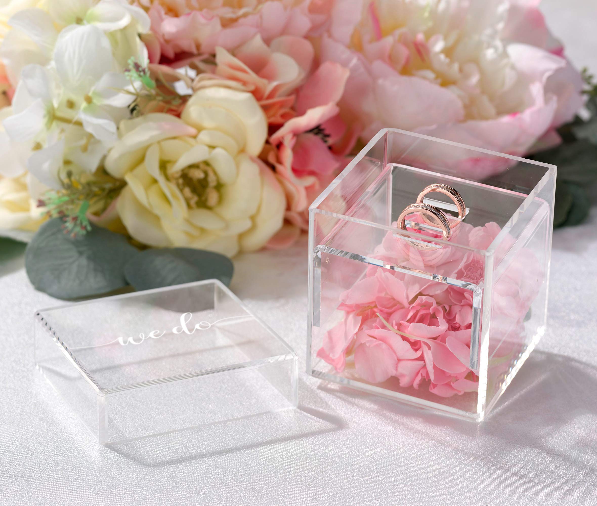 Lillian Rose RA850 Ringkissen aus transparentem Acryl, 3,25 x 3,25 x 3,15 cm