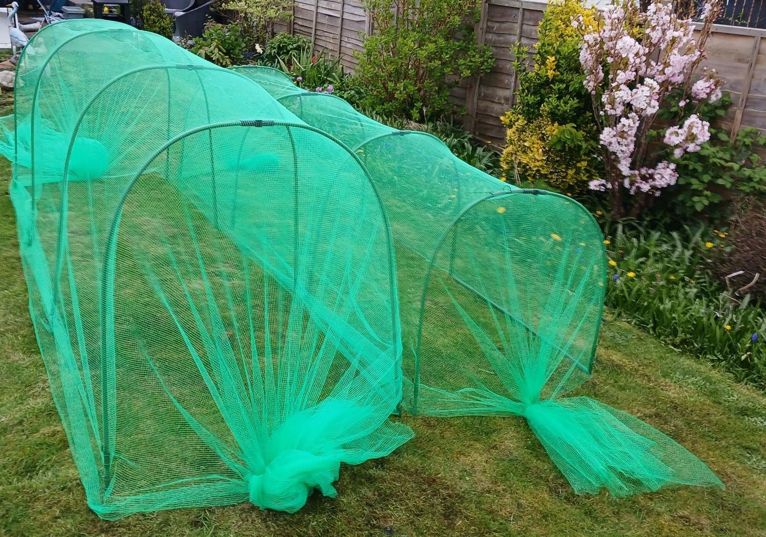 easynets Flexible Large Garden Cloche (black, large 4m)