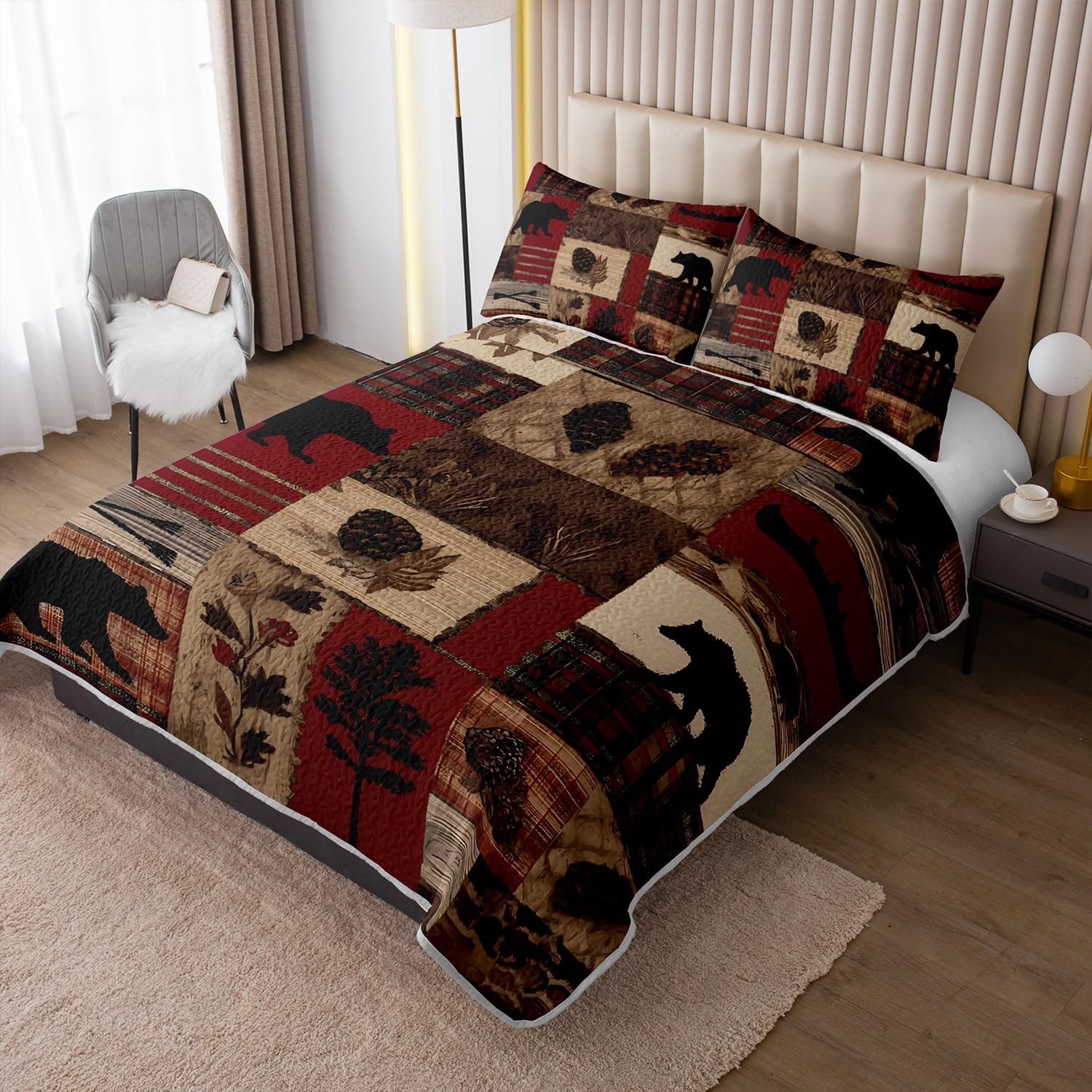 Rustic Black Bear Quilt Bedding King 3Pcs Natural Forest Wild Hunt Animal Bear Nut Bed Set Retro Flower Grid Pattern Bedspread Coverlet with 2 Pillowcases for Kid Boy Girl Teen Adult Bed Decor