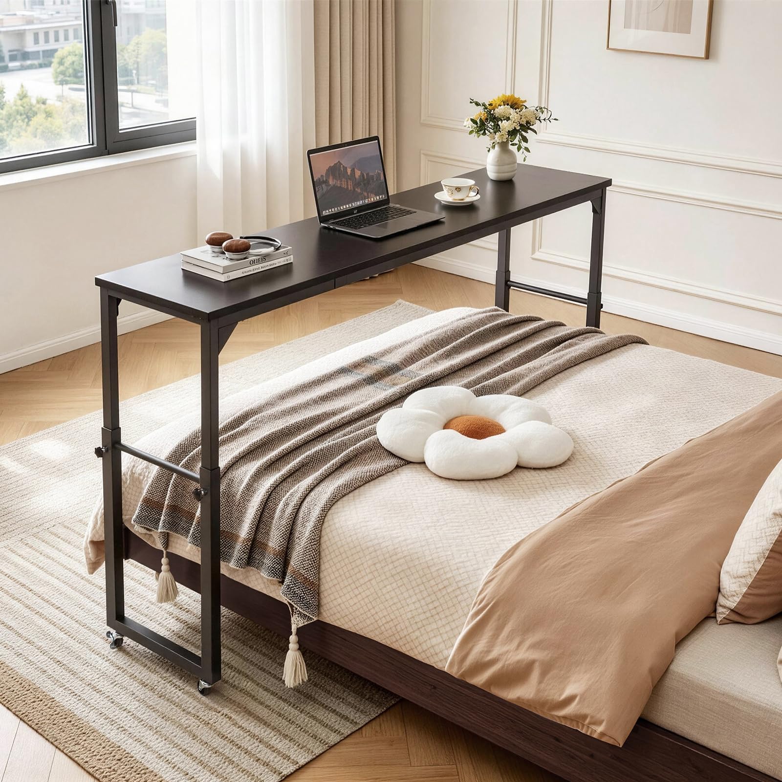 Aibiju Mesa de Cama con Ruedas, Escritorio móvil con Altura Ajustable, Mesa con Ruedas, Mesa para portátil, para Dormitorio, Sala de Estar, Oficina,Negro YD-BT001B