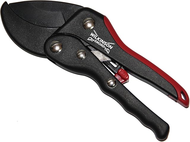 Wilkinson Sword 1111168W Ratchet Anvil Pruner-Black