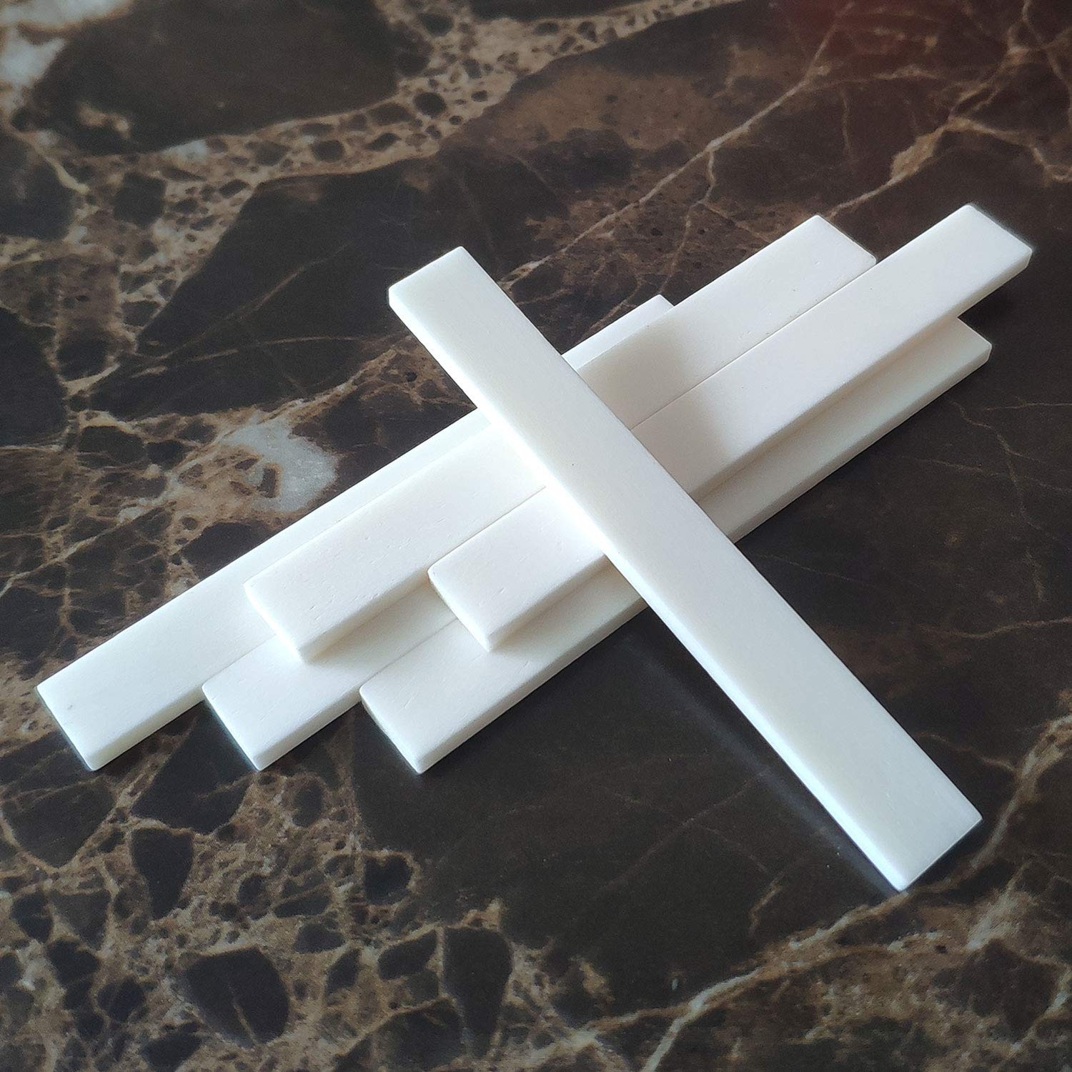 10 Best Acoustic And Classical Guitar Saddles 2023 Reviews & Ratings