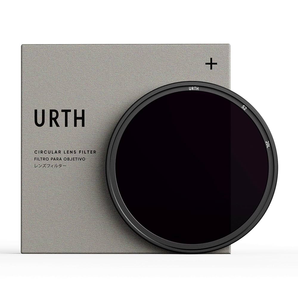 Amazon | Urth 52mm 赤外線透過(R72)レンズフィルター(プラス+)