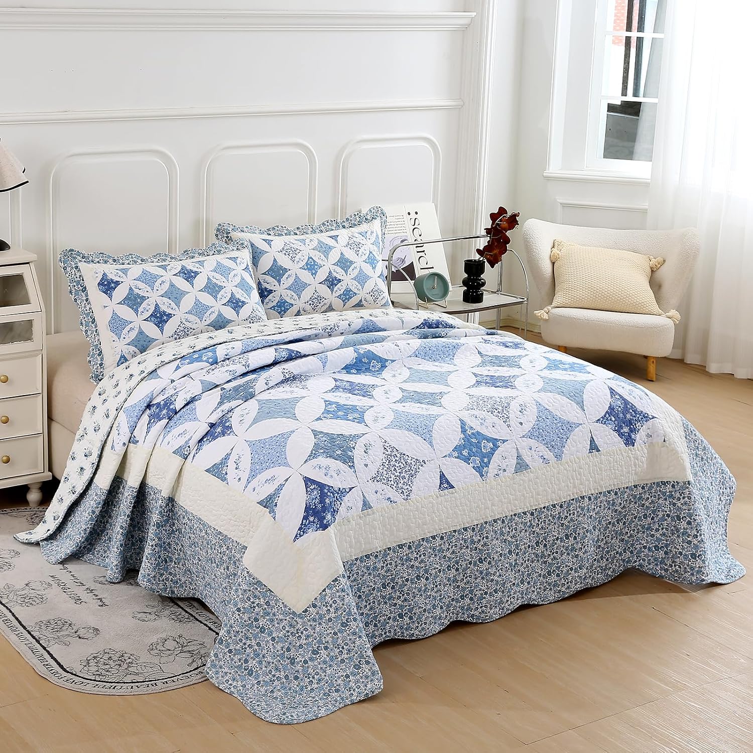 vctops Cotton Quilt Set for Queen Bed Blue Quilted Bedspreads Soft Bed Summer Quilt Lightweight Bedspread Farmhouse Floral Pattern Coverlet for All Season 3 Piece (Blue,91"x98")
