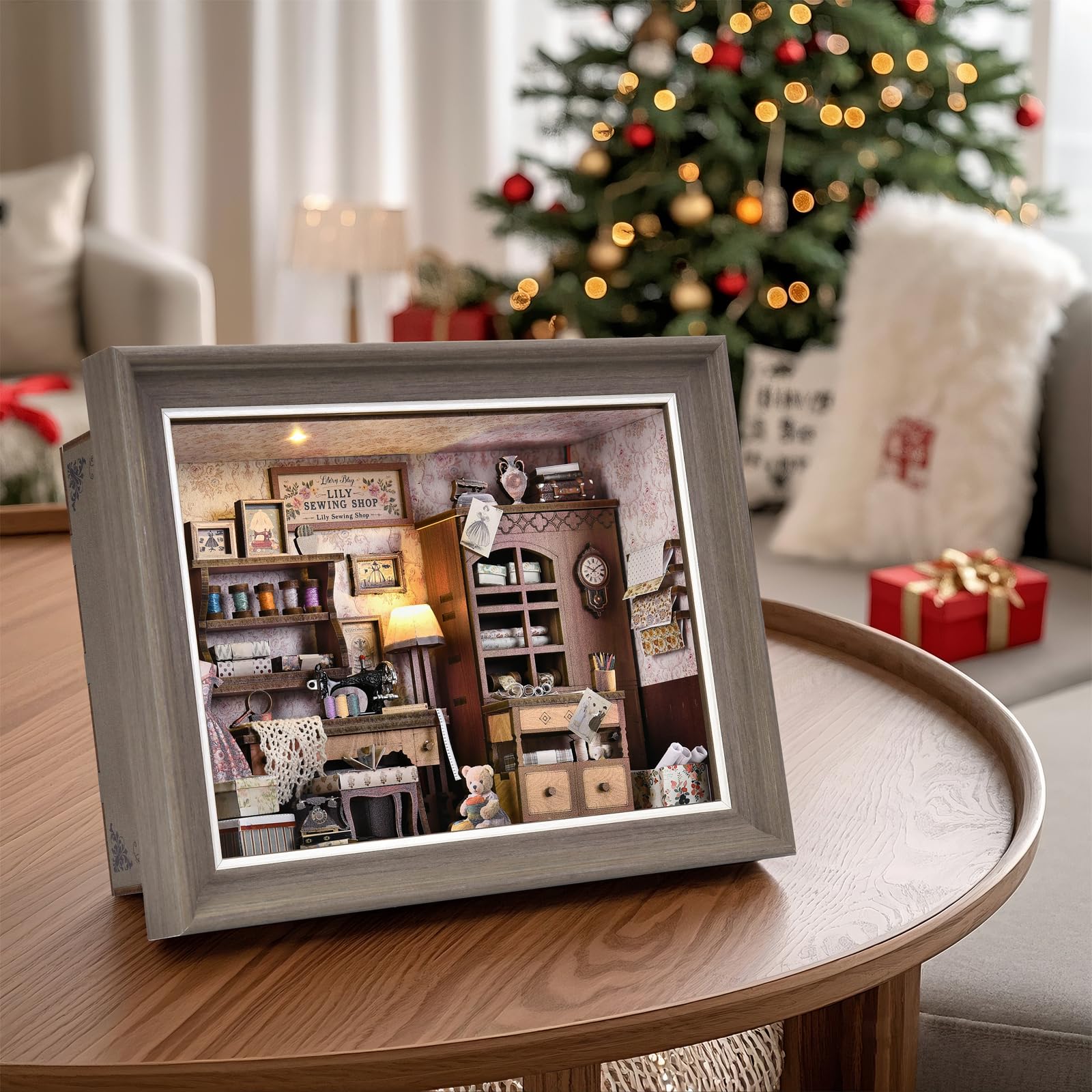 Book Nook Kit, Libreria a Forma di Cornice, Kit per Casetta Delle Bambole in Miniatura da Fissare Alla Parete, Modello di Puzzle 3D in Legno Fai da Te per Decorare La Libreria - Sewing Shop