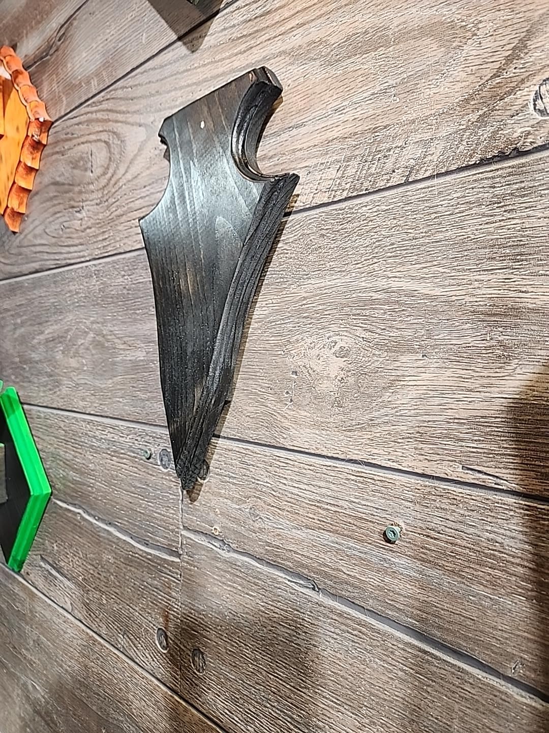 European Deer Skull Mount Plaque Arrowhead Midnight Flat Wall Mount