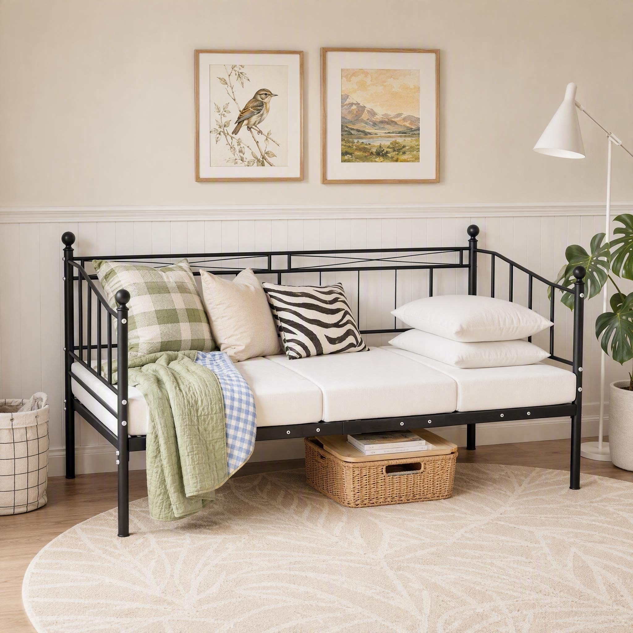 Panana Metal Day Bed,Black Single Sofa Bed,Guest Bed Metal Bed Frame for Bedroom Living Room (Black, Daybed 01 Only)