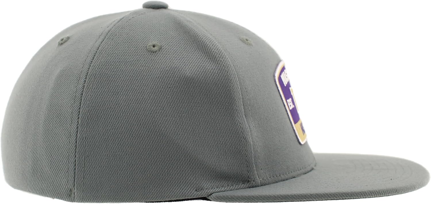 Washington Huskies NCAA Officially Licensed Fitted Hat M15Z Switchback Light Gray, Large - Image 7