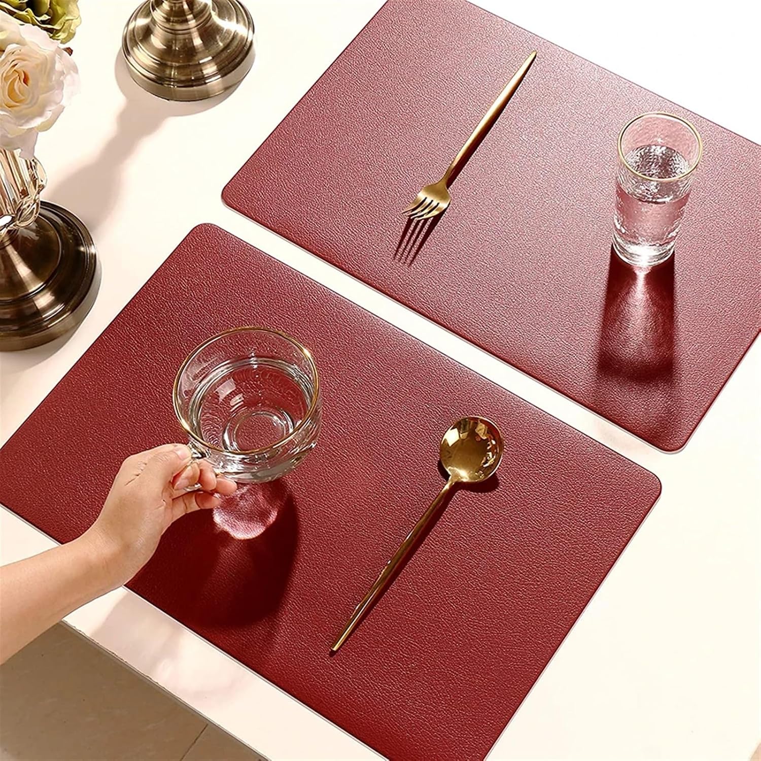 1PCS Placemats PU Leather Heat Washable for Dining Table Mats Non-Slip Stain Family Kitchen Tableware Red Black 30x45cm(Placemat D)