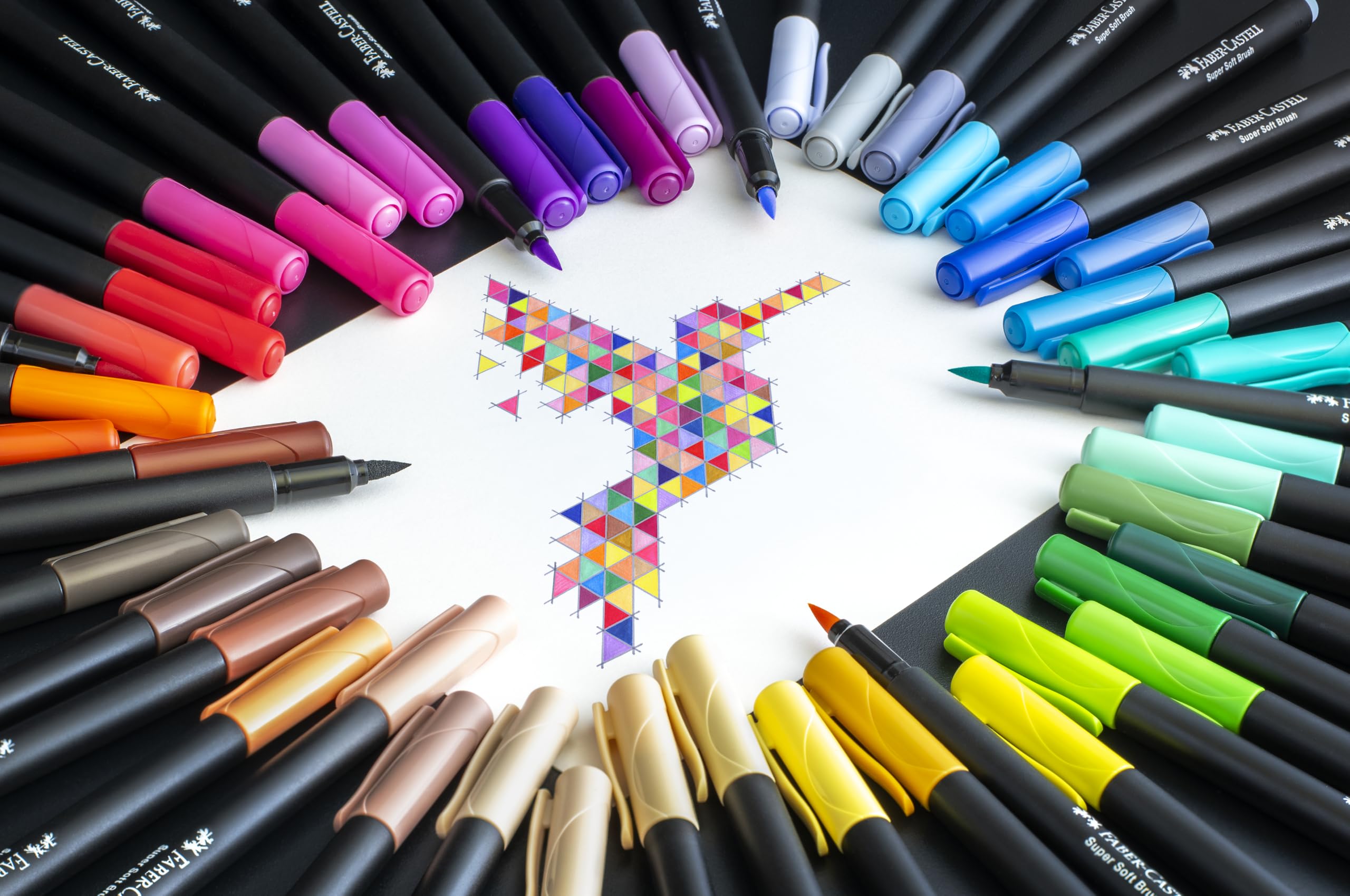 Faber-Castell - Brush Pen Set Black Edition mit 50 Filzstiften | Pinselstifte für Erwachsene zum Ausmalen und Schreiben, Marker mit auswaschbarer Tinte
