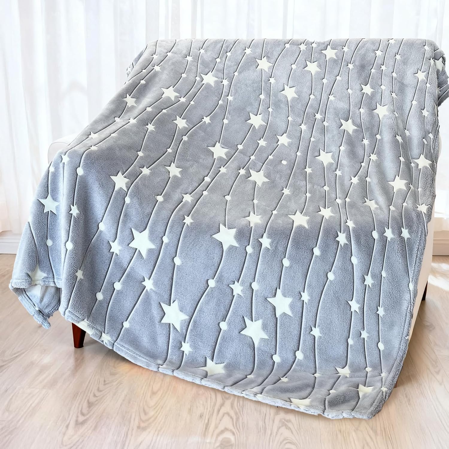 Glow in The Dark Star Blanket for Women/Girls, Star Gifts for Kids 3-12, Soft Blankets for Girls 40"x60" - Image 5