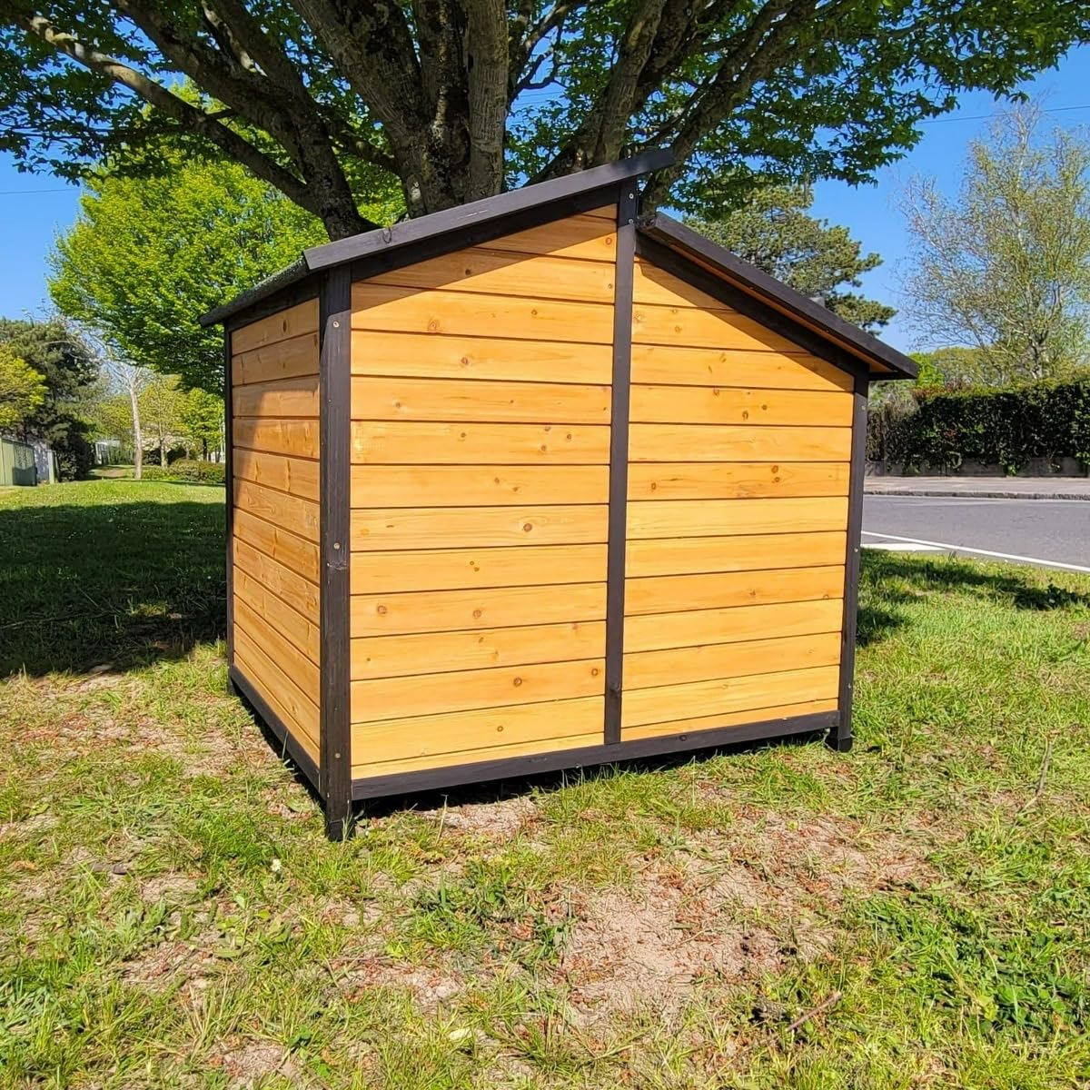 Niche Malinois Porte Sécurisée Grillagée Fenêtre Latérale Taille XL