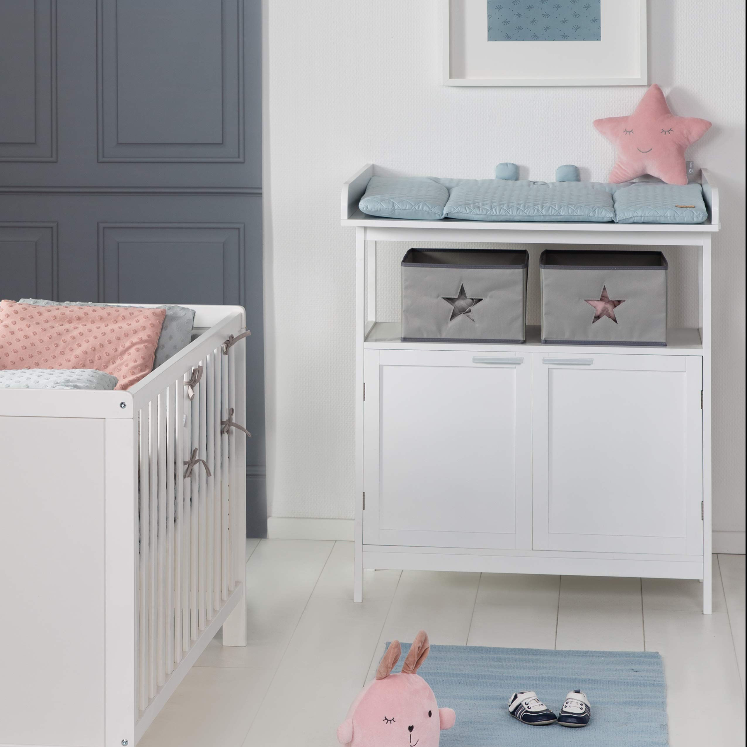 roba Commode à Langer Hamburg 2 Portes - avec Plan Amovible + 2 Boîtes de Rangement en Toile - Fixation Murale Incluse - Convertible en Commode de Salon / Blanc