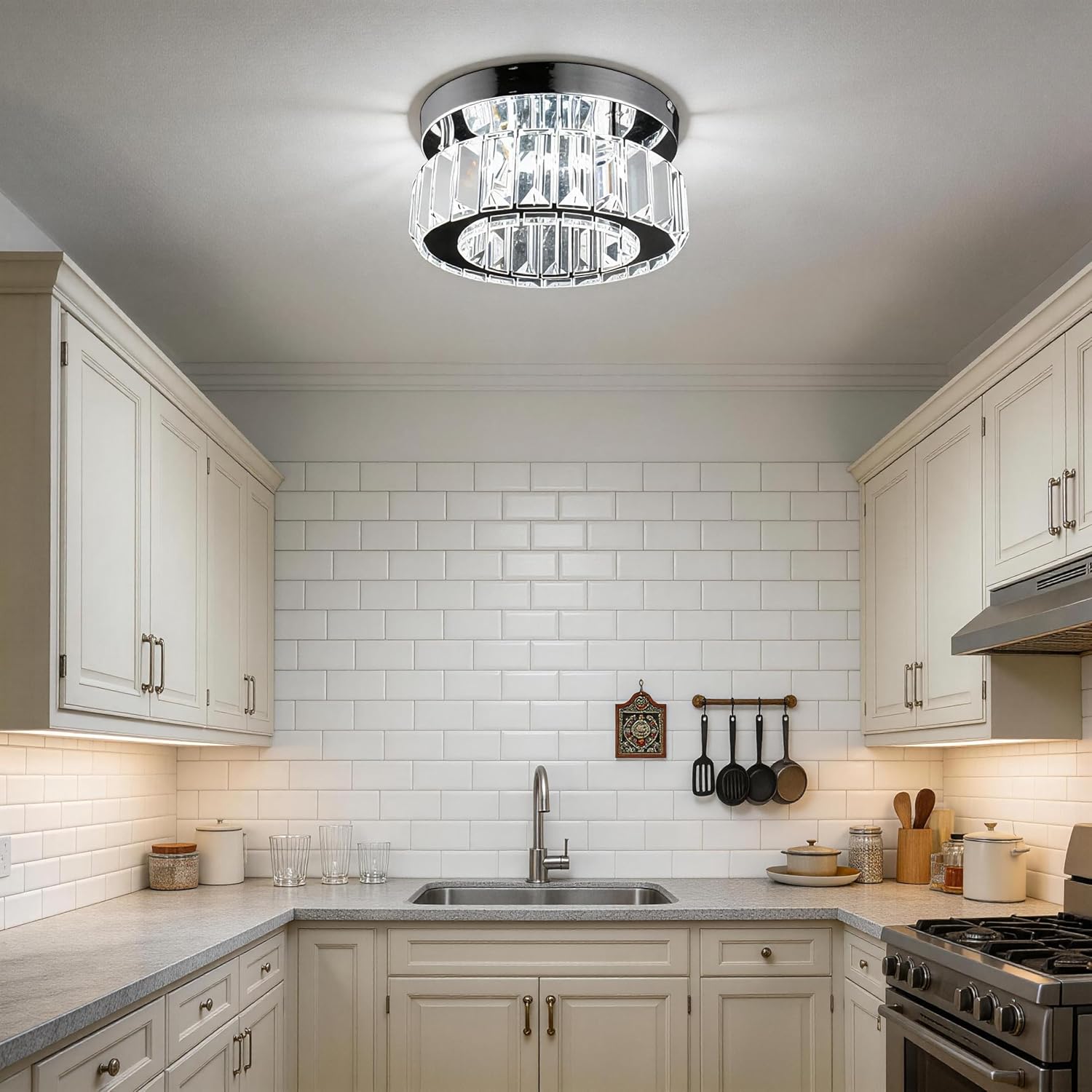 CLAIRDAI Flush Mount Ceiling Light Fixture LED Mini Chandeliers with Crystals Hallway Light Mini Modern Crystal Chandeliers Bedroom Chandelier for Bathroom Kitchen Office