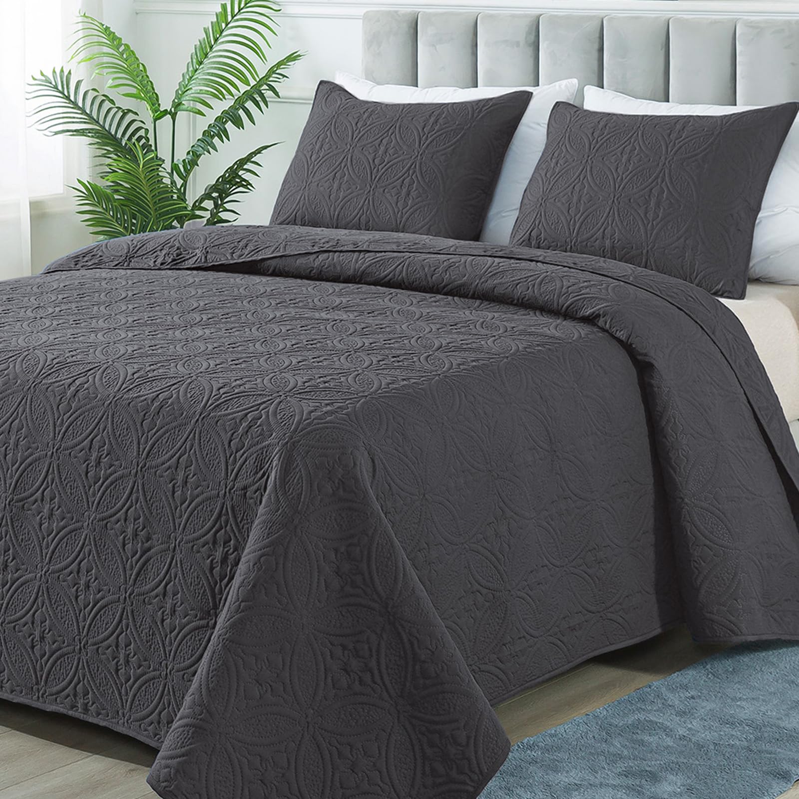 Quilt Set Full/Queen Size with Pillow Shams, Quilted Bedspread for All Season, Classic Coin Pattern Quilt 3 Piece Includes 1 Quilt and 2 Shams Dark Grey