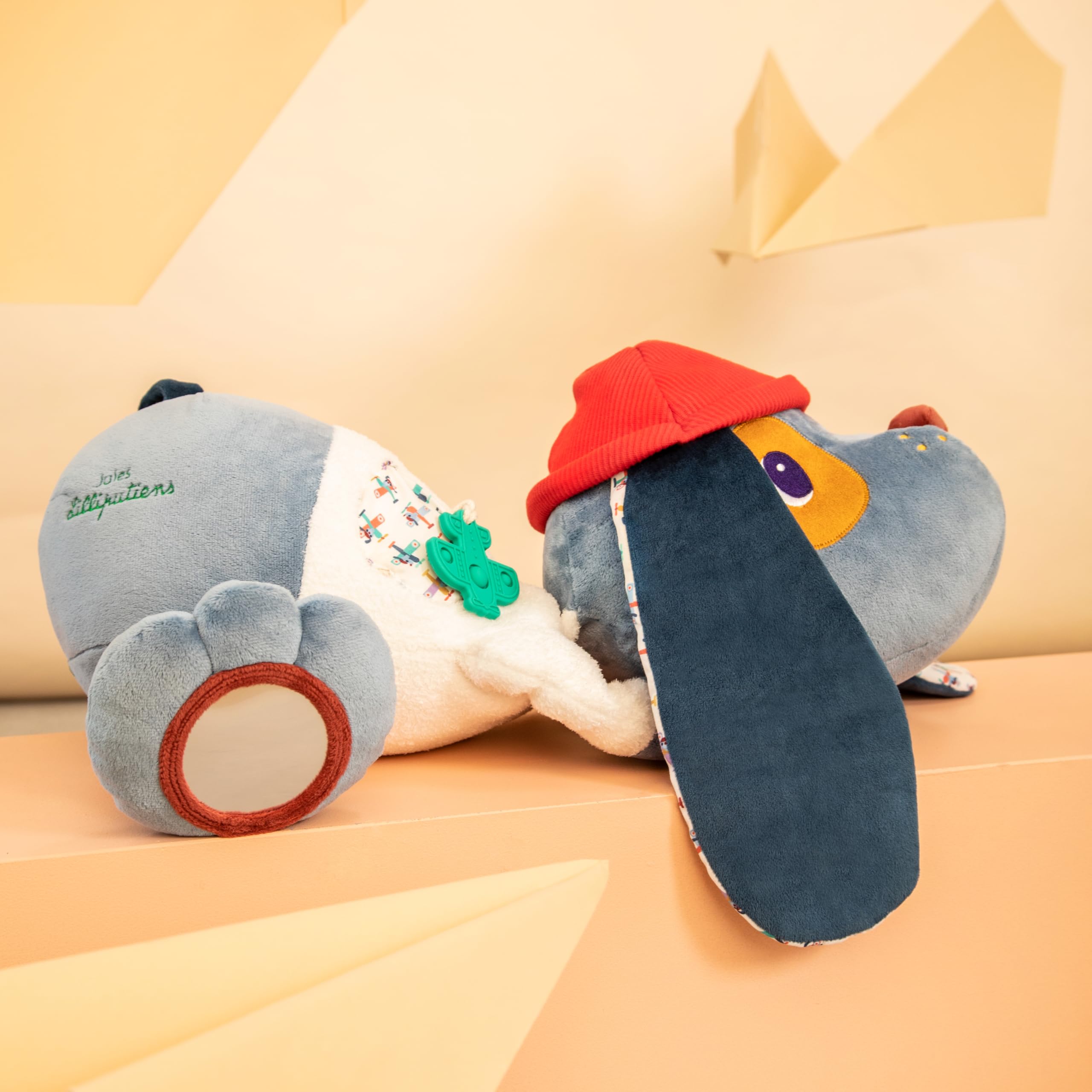 LILLIPUTIENS - Maxi Perro de Peluche de Actividades - Ideal para Decorar la habitación y Jugar - Altura 55cm - Múltiples Sonidos y Actividades - Materiales Suaves - 87cm - A Partir de 6 Meses