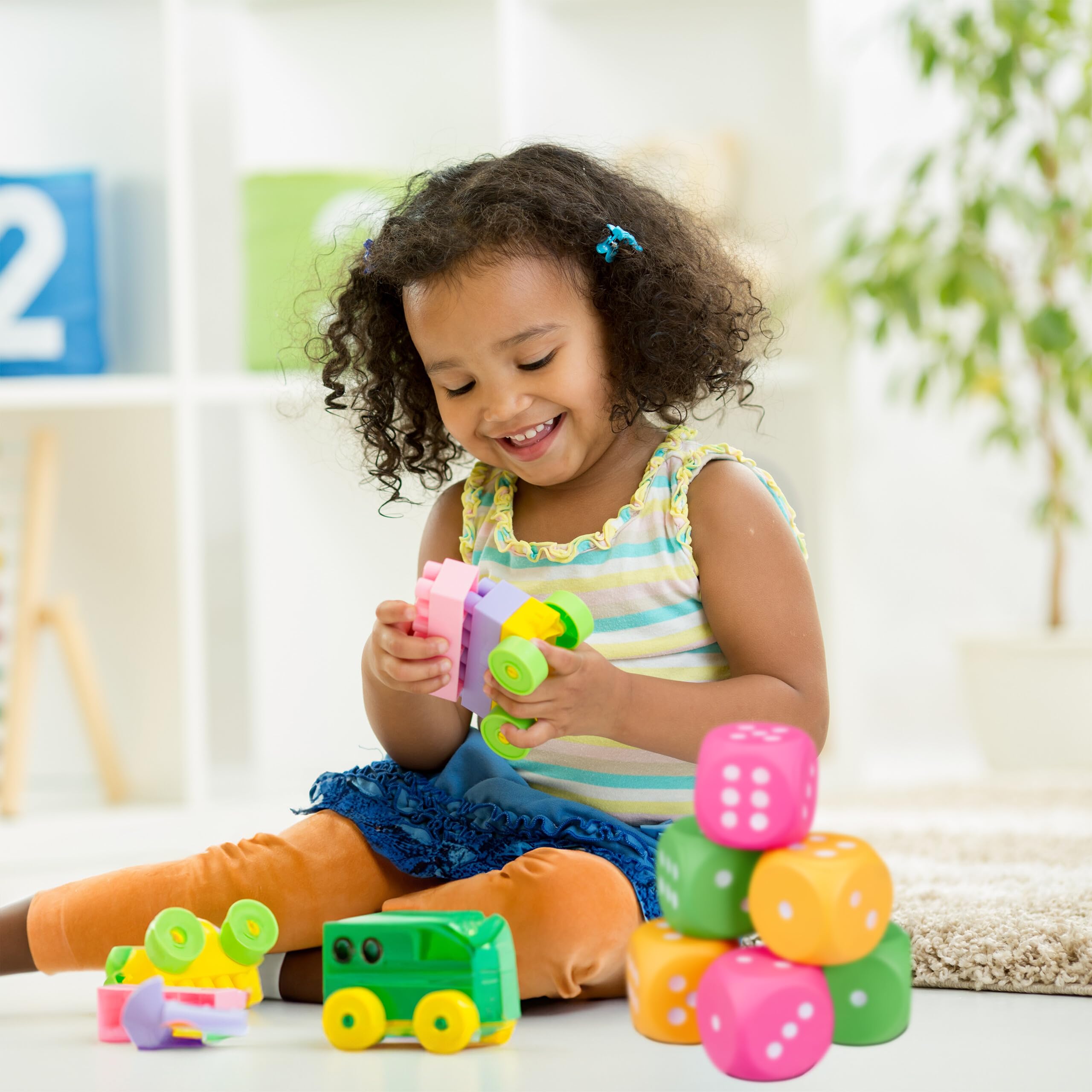 Relaxdays Dadi Giganti, Set da 6 Cubi in Gommapiuma, XXL, Giocattolo per Bambini, Morbido e Leggeri, Cubici, Colorati