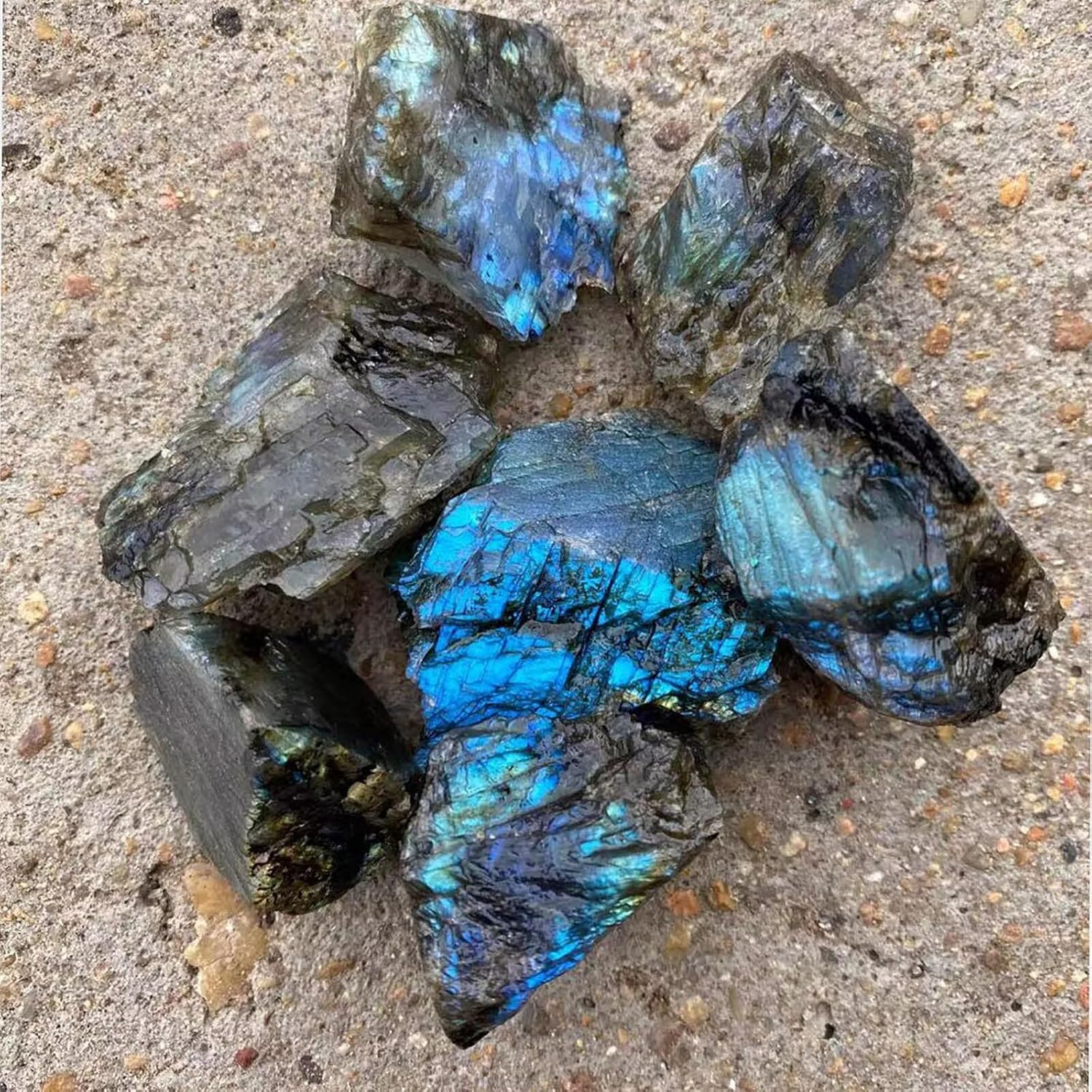 Raw Labradorite Stone Blue Rough Labradorite Rock Healing Crystal and Stone for Tumbling Meditation 0.8-1.3 Pound