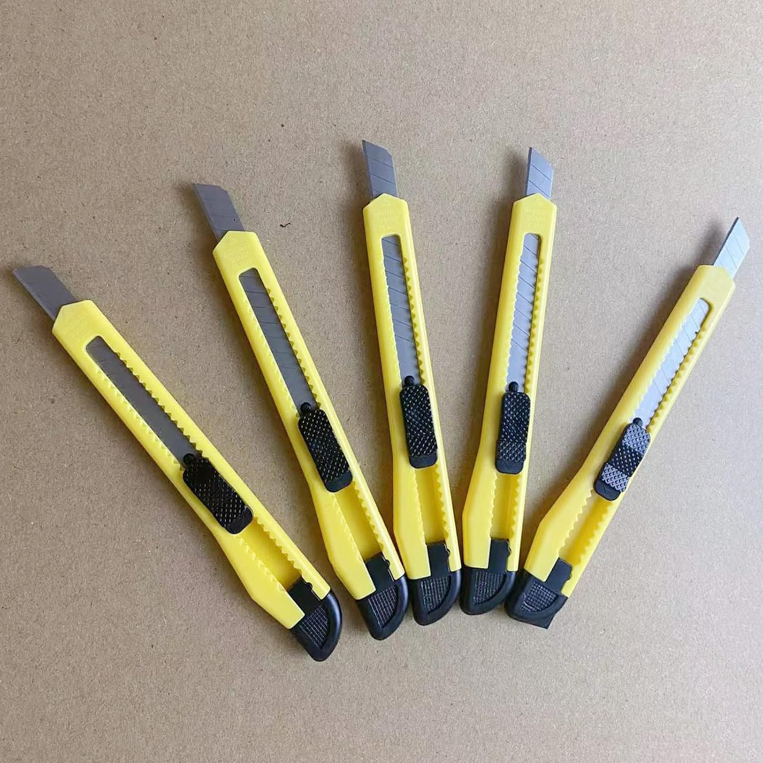 MaKefeile 10Pack Professional Cutter Wallpaper Knife Set Blade Great for Foils, Wallpaper, Crafts, Cartons, Utility knives,Yellow
