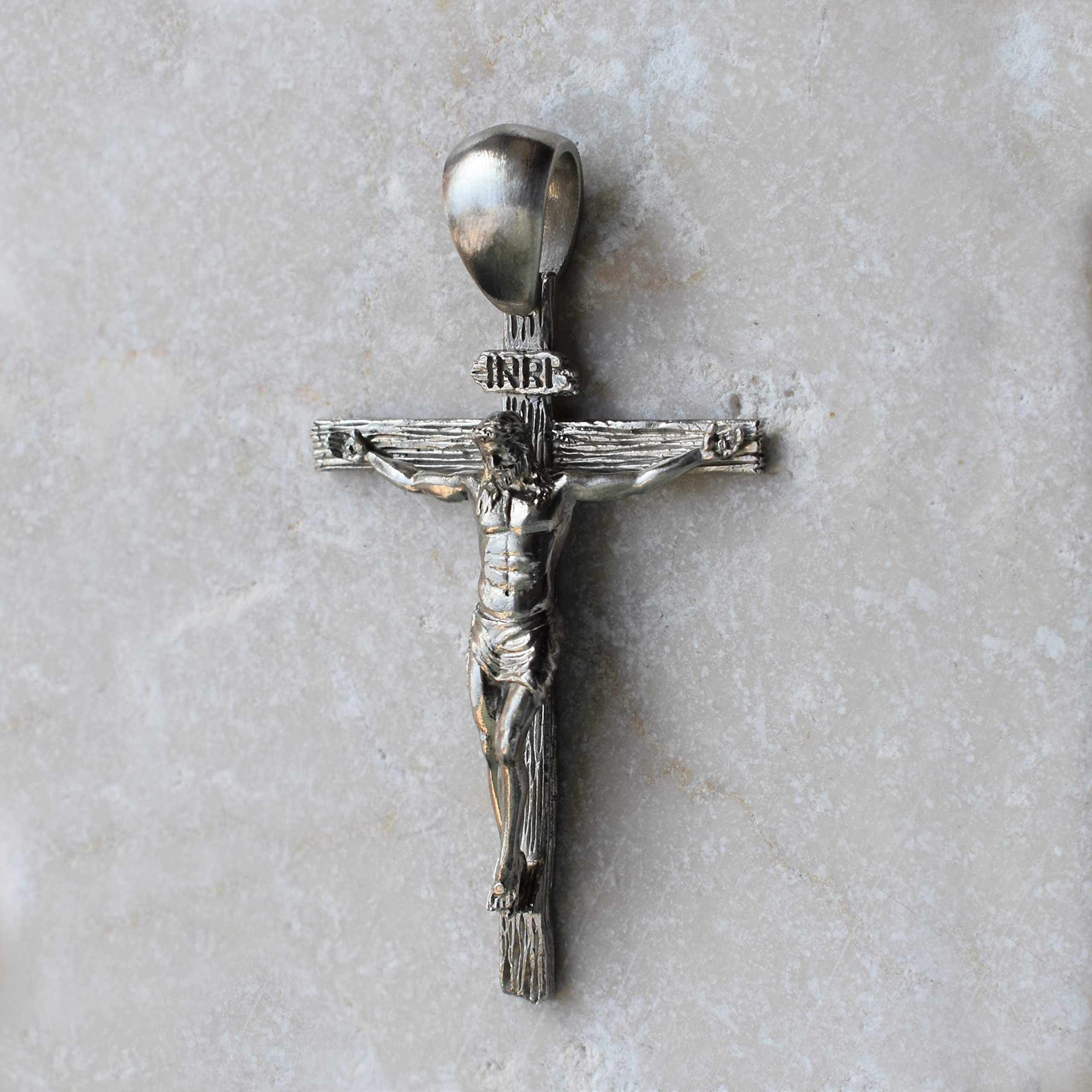 Pendentif crucifix, en argent 925.