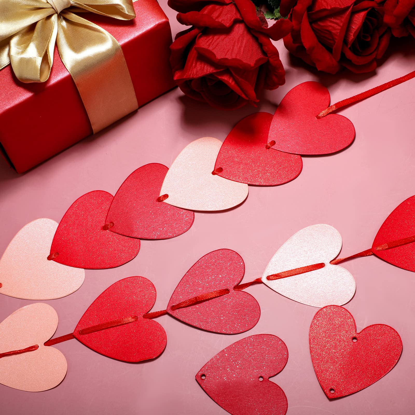 Decoracion De San Valentin Guirnalda De Corazón De Fieltro De San Valentín  Con Cuentas De Madera Sin Bricolaje Decoraciones De San Valentin Corazon  Rojo Rosa Burdeos Cartel Guirnaldas San Valentin, image size:1600x1600